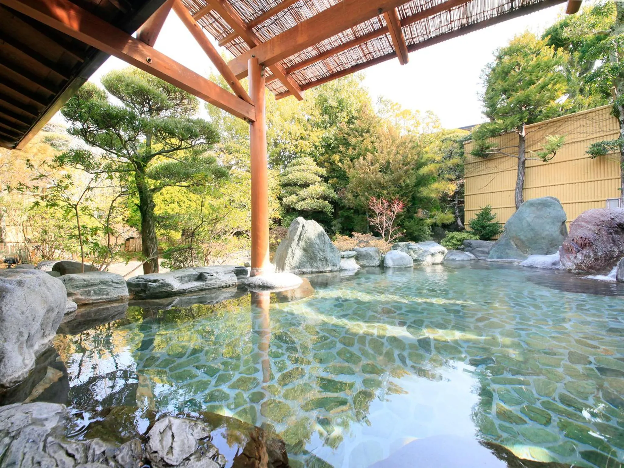 Hot Spring Bath in Hotel Sunvalley Izunagaoka Main Building