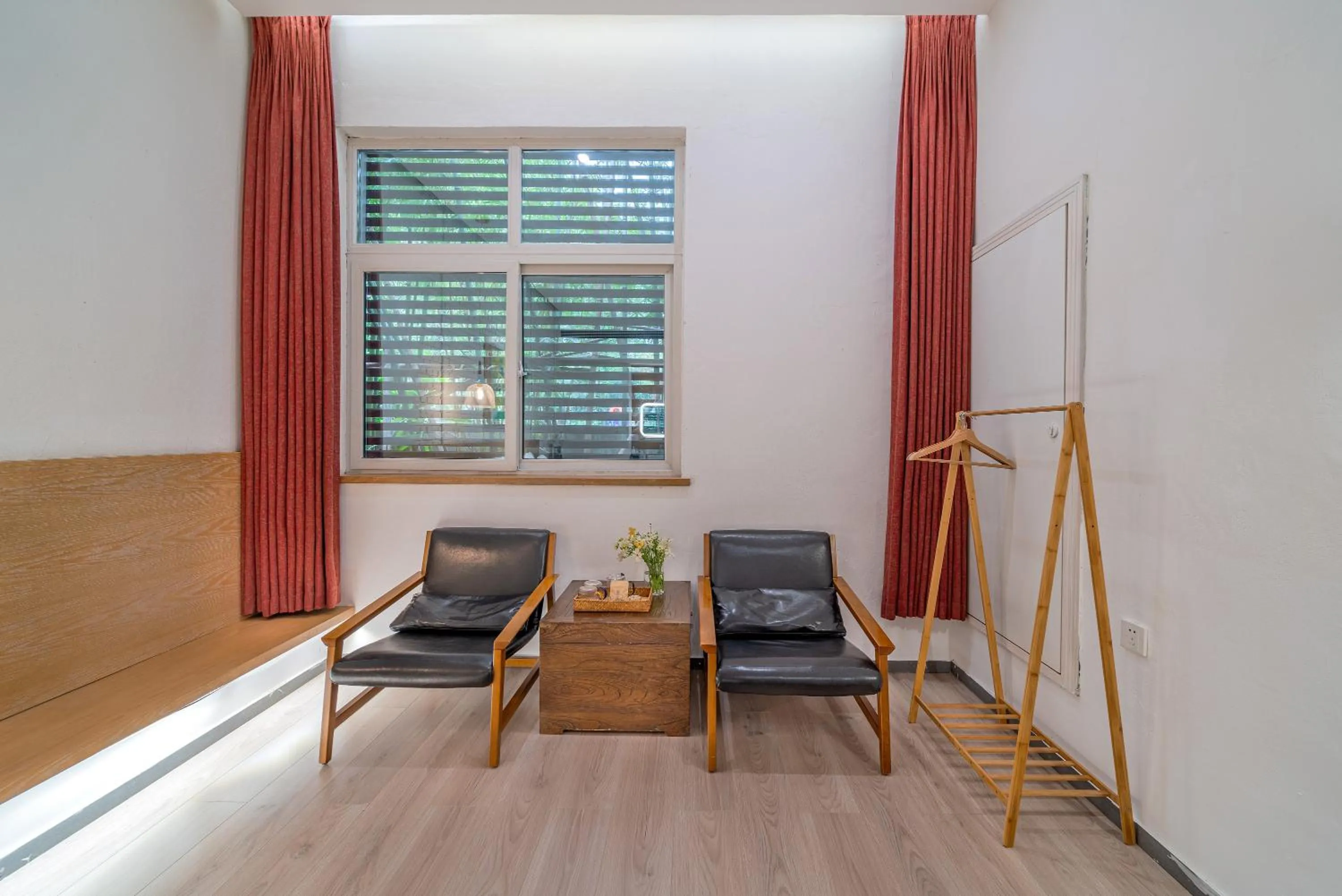 Photo of the whole room in Wuyu Hotel Chongqing Southwest University & Jialing Riverside