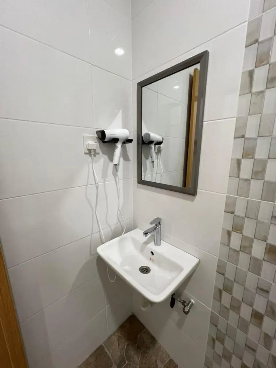 Deluxe Room in KIWI INN Deluxe Room in KIWI INN