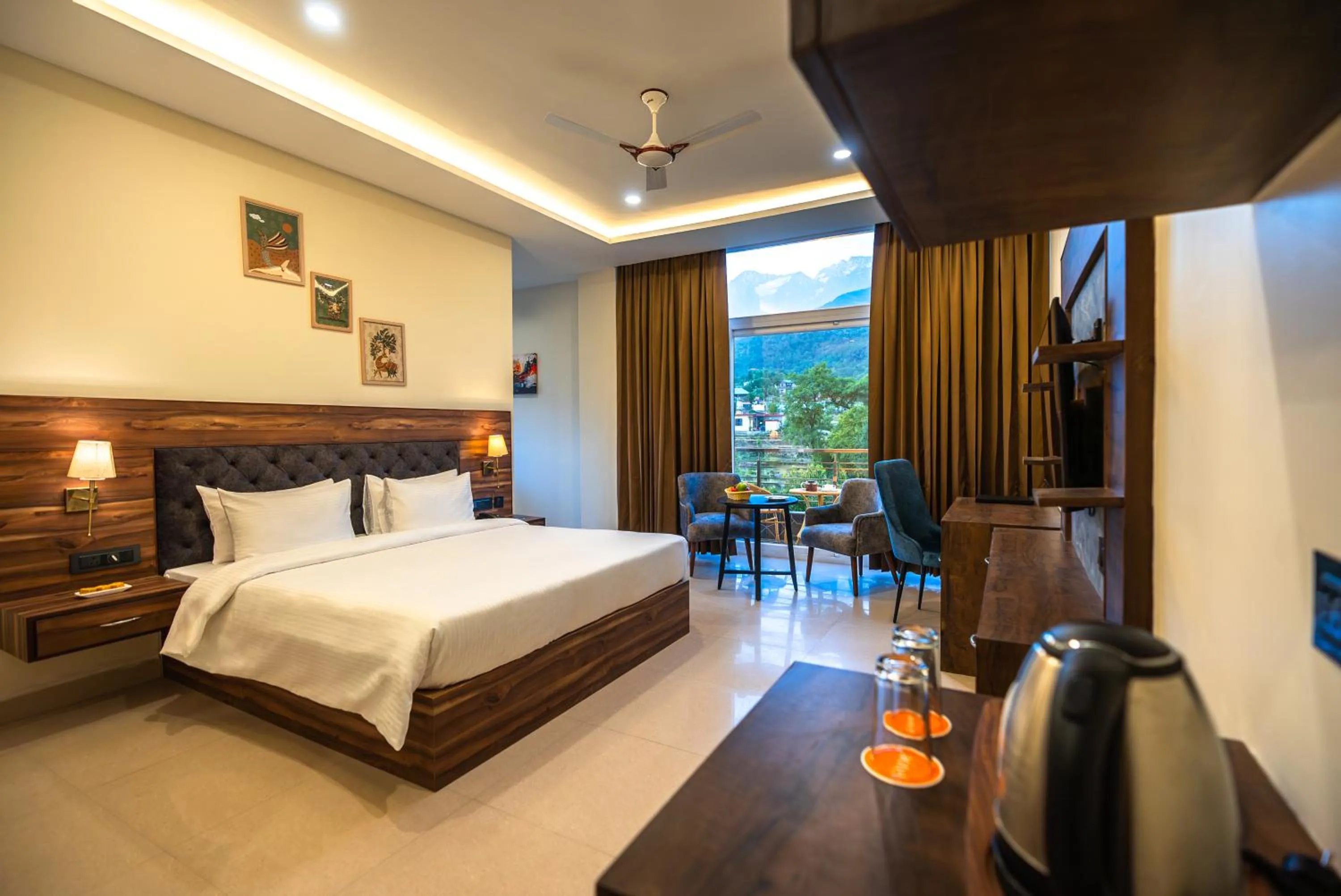 View (from property/room), Bed in Aotel by Clarks Inn Palampur