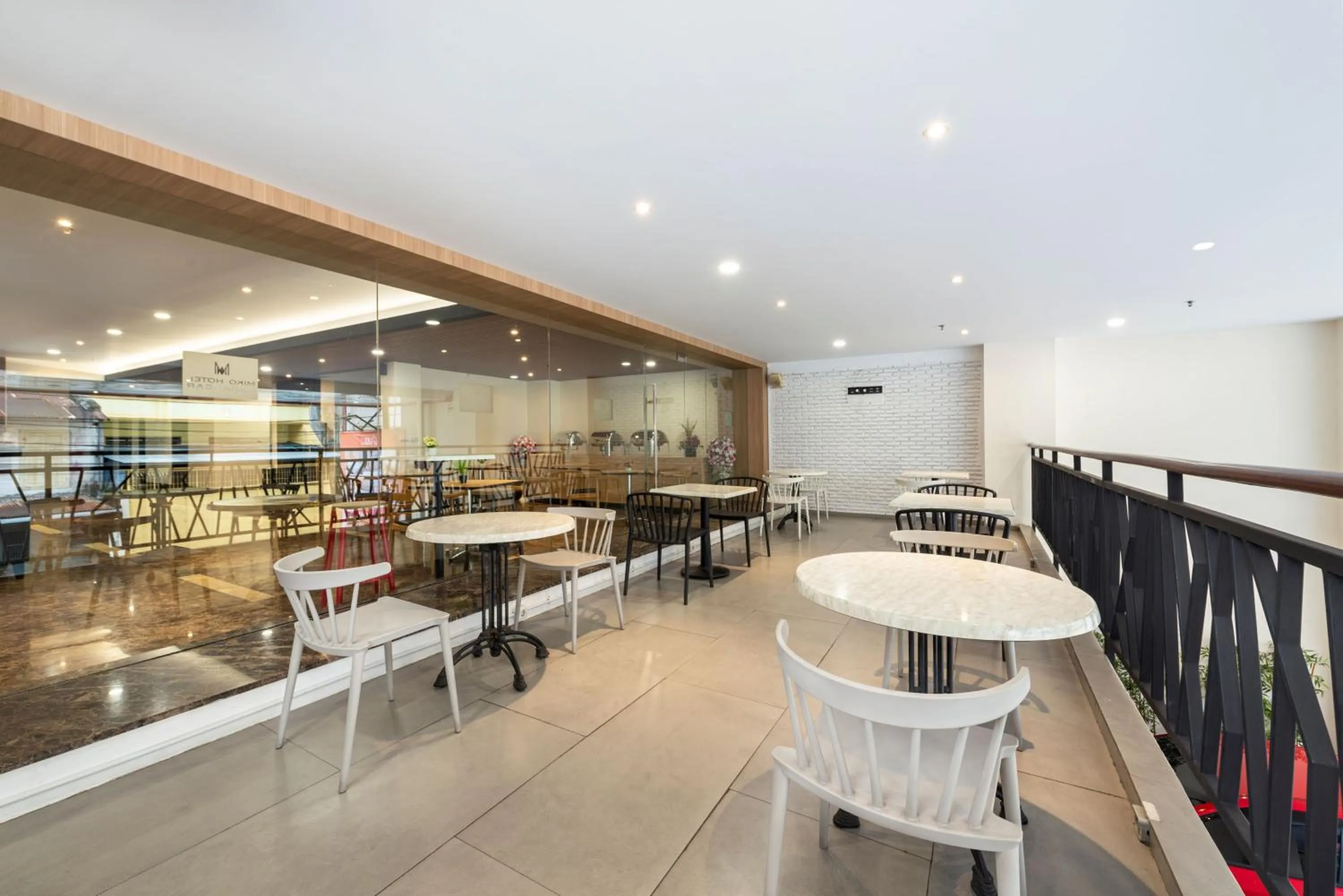 Balcony/Terrace in Life Hotel Soekarno Hatta Makassar