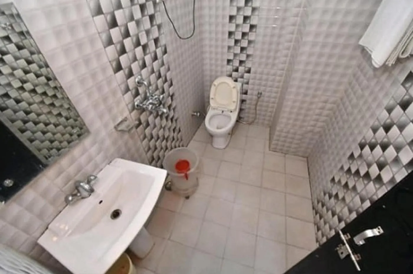 Bathroom in G L Palace