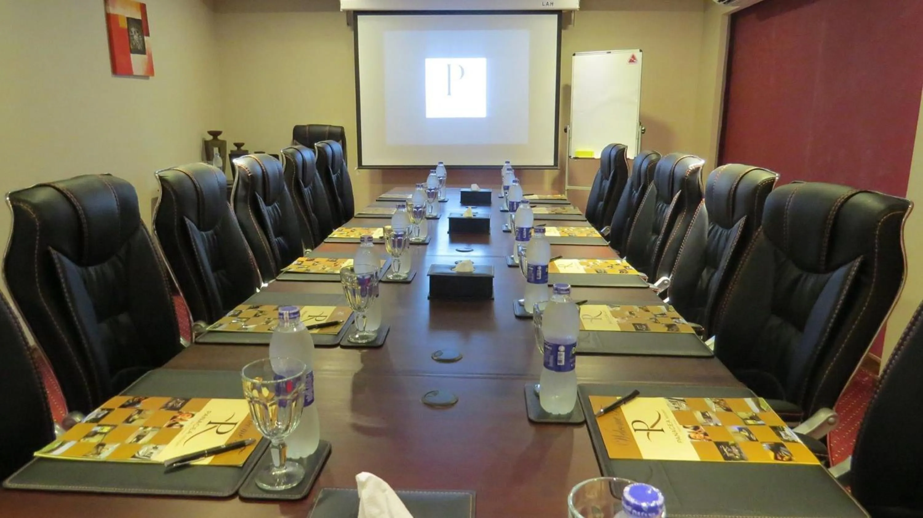 Business facilities in Panacea Suites Hotel