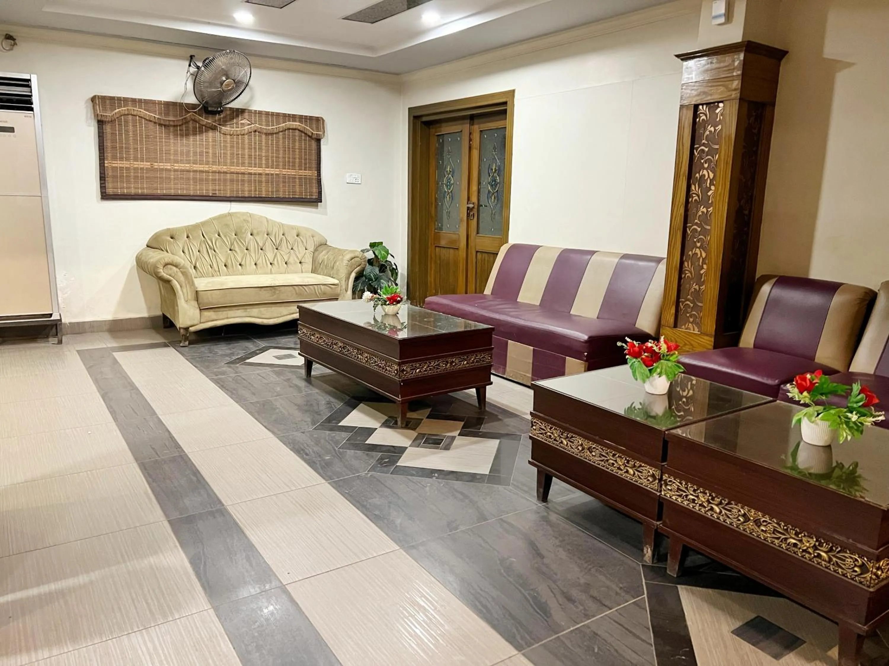 Lobby or reception in The Grand Hotel Multan