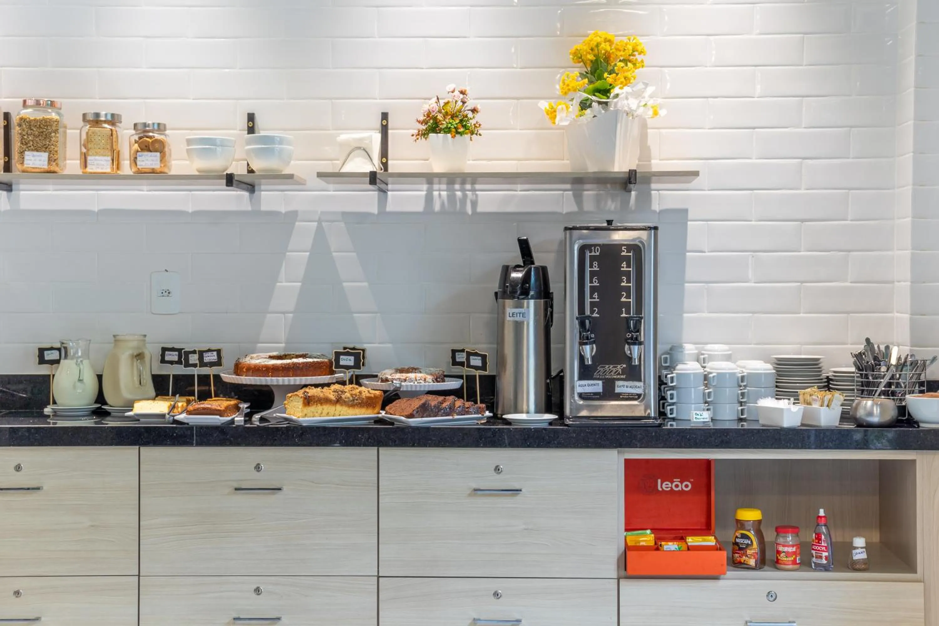 Kitchen or kitchenette in Hotel Los Angeles