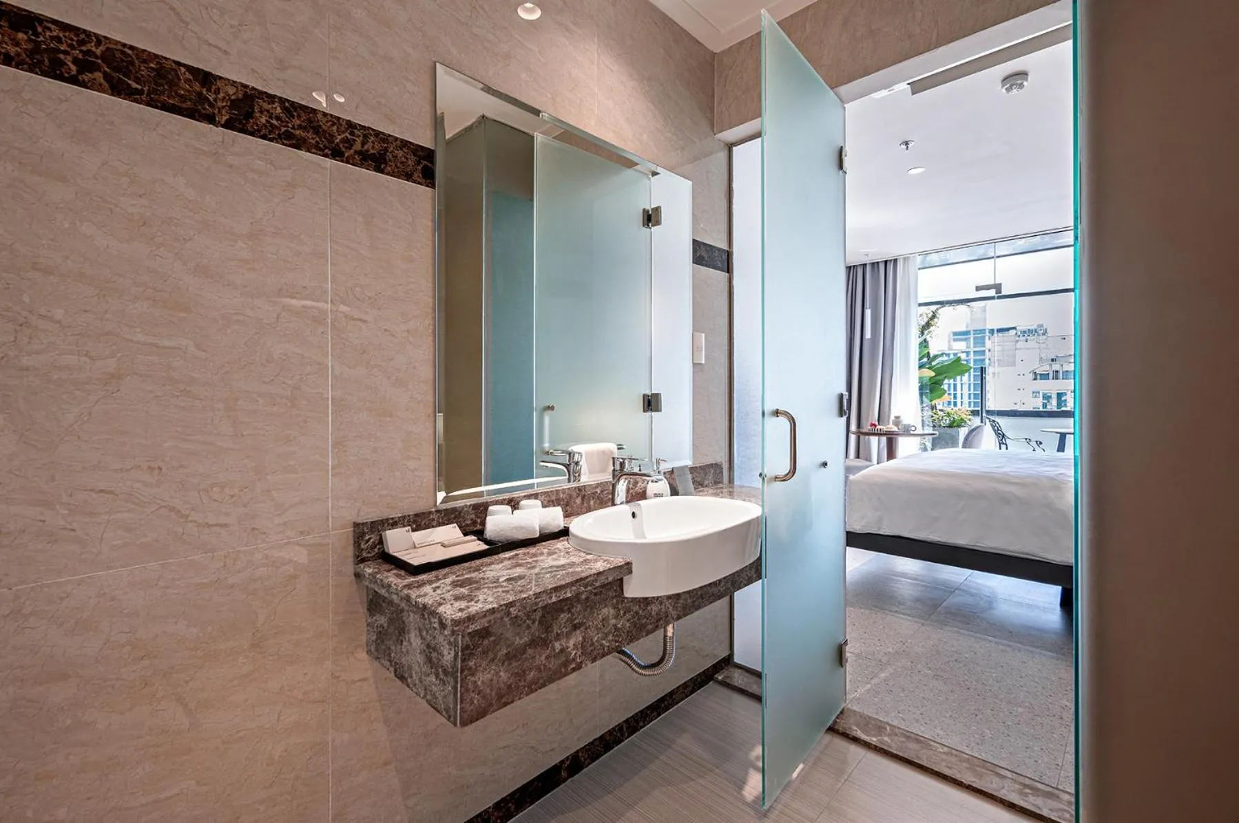 Bathroom, Bed in M Village Hotel Lý Tự Trọng