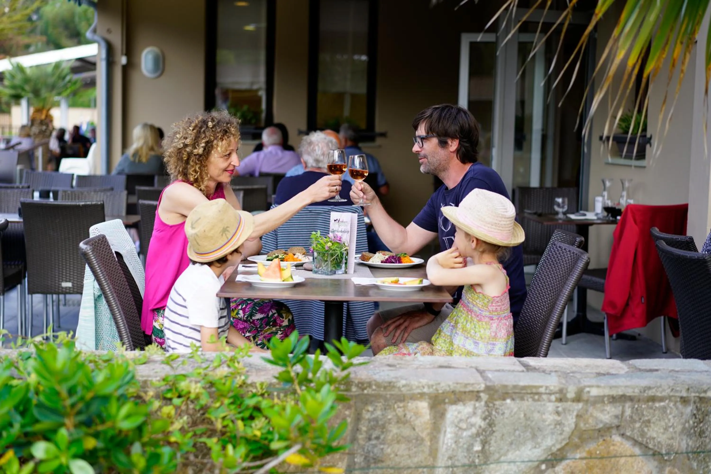 Restaurant/places to eat in Feriendorf zum störrischen Esel