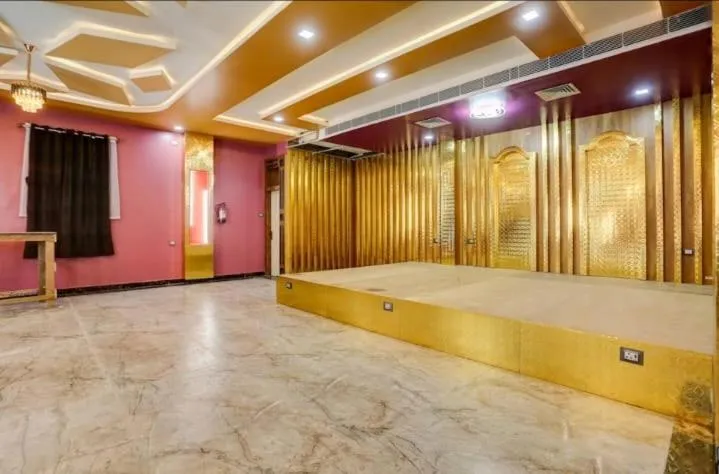 Hotel Ashok Vihar