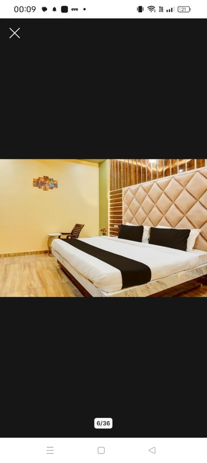 Bed in Hotel Ashok Vihar