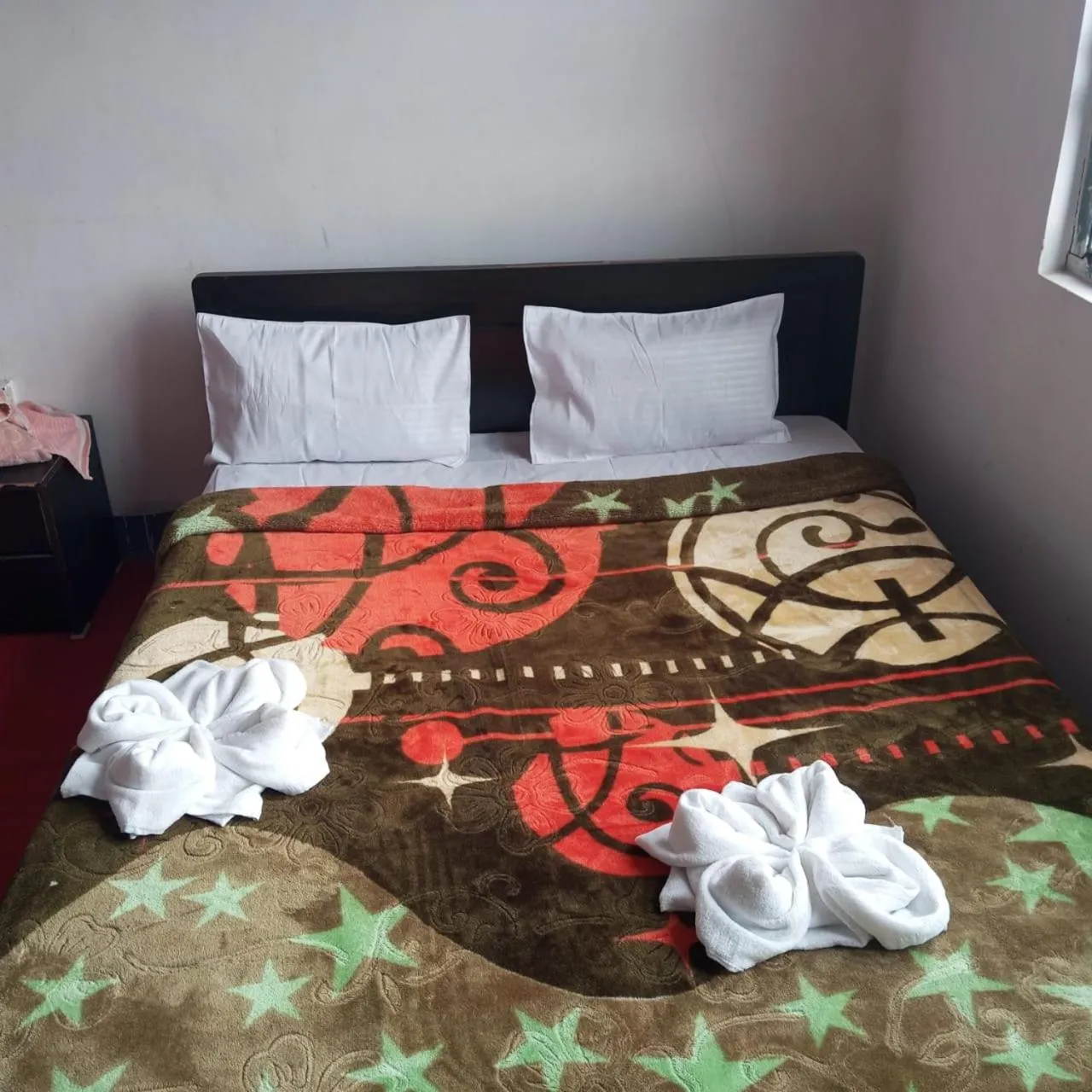 Bed in Hotel Happy Home