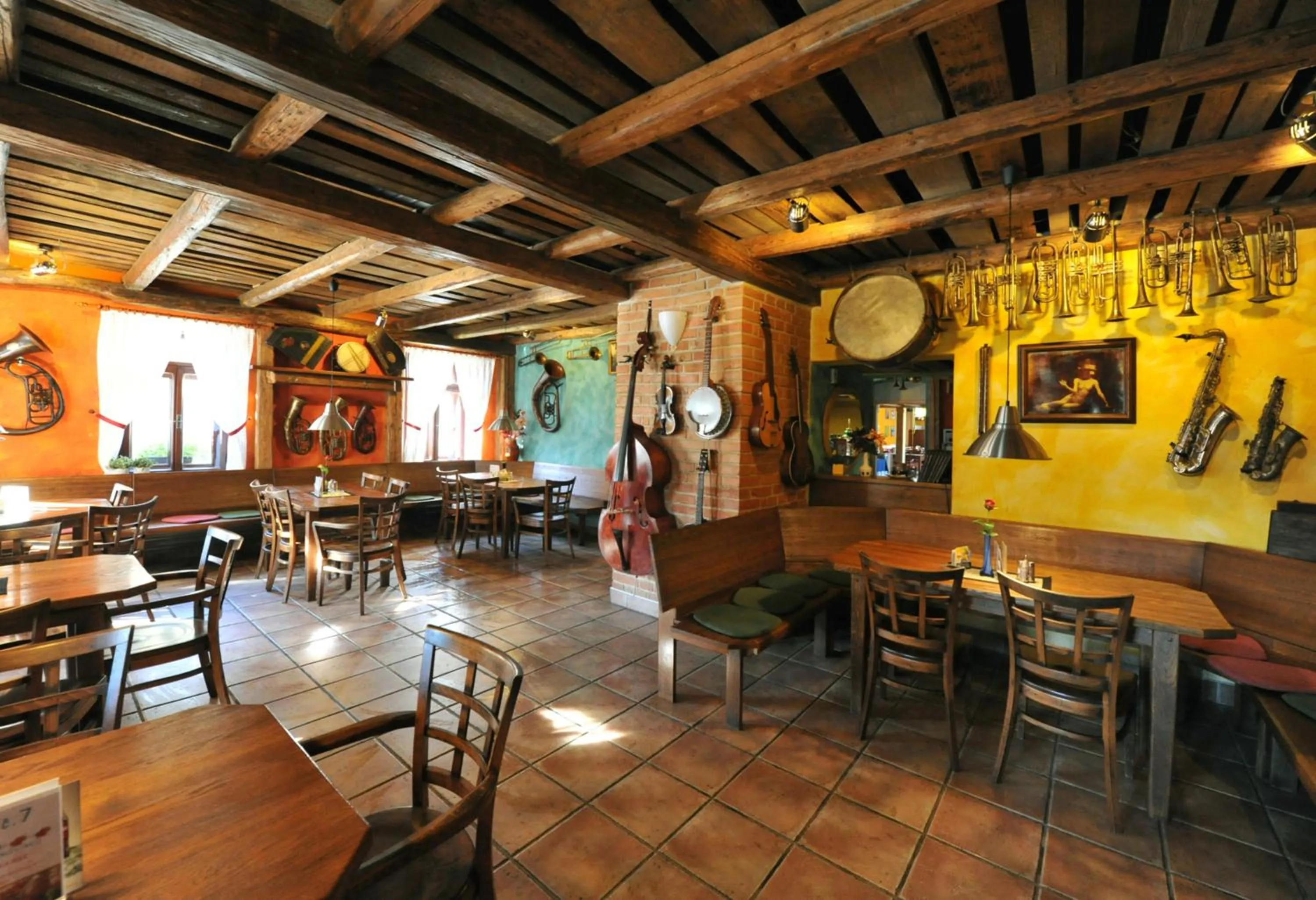 Restaurant/places to eat in Horský Hotel Skiland