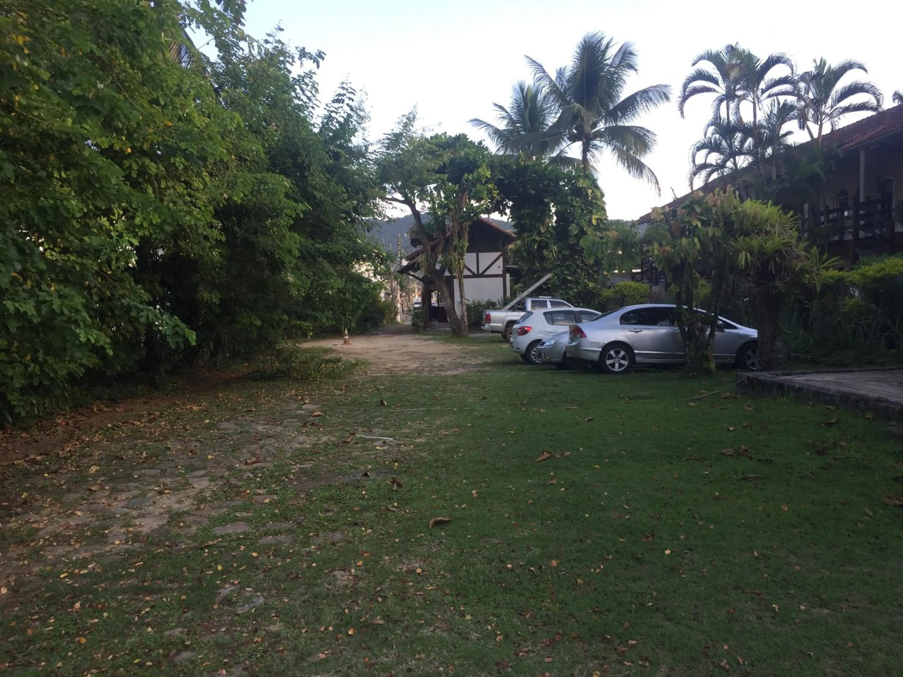 Parking in Pousada Mar & Vida e Doçaria