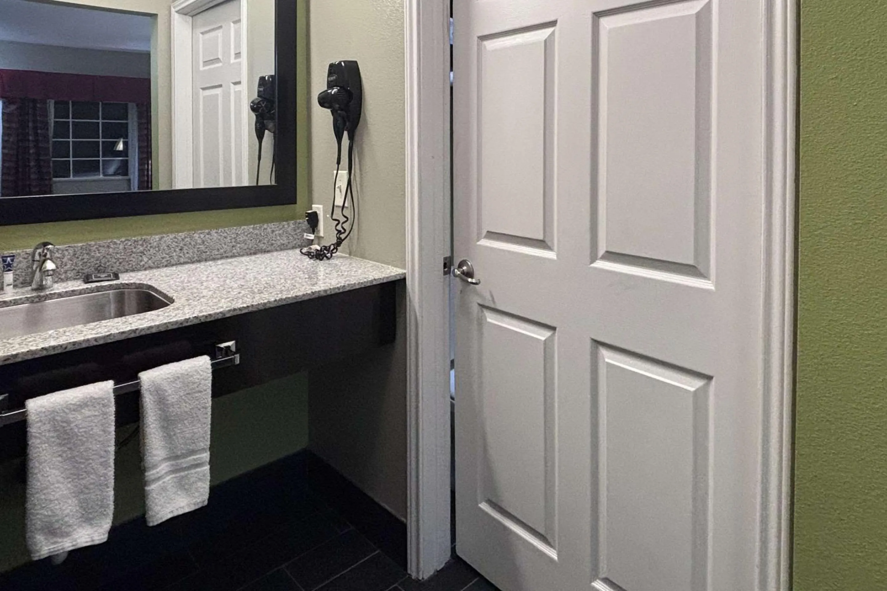 Bedroom in Rodeway Inn