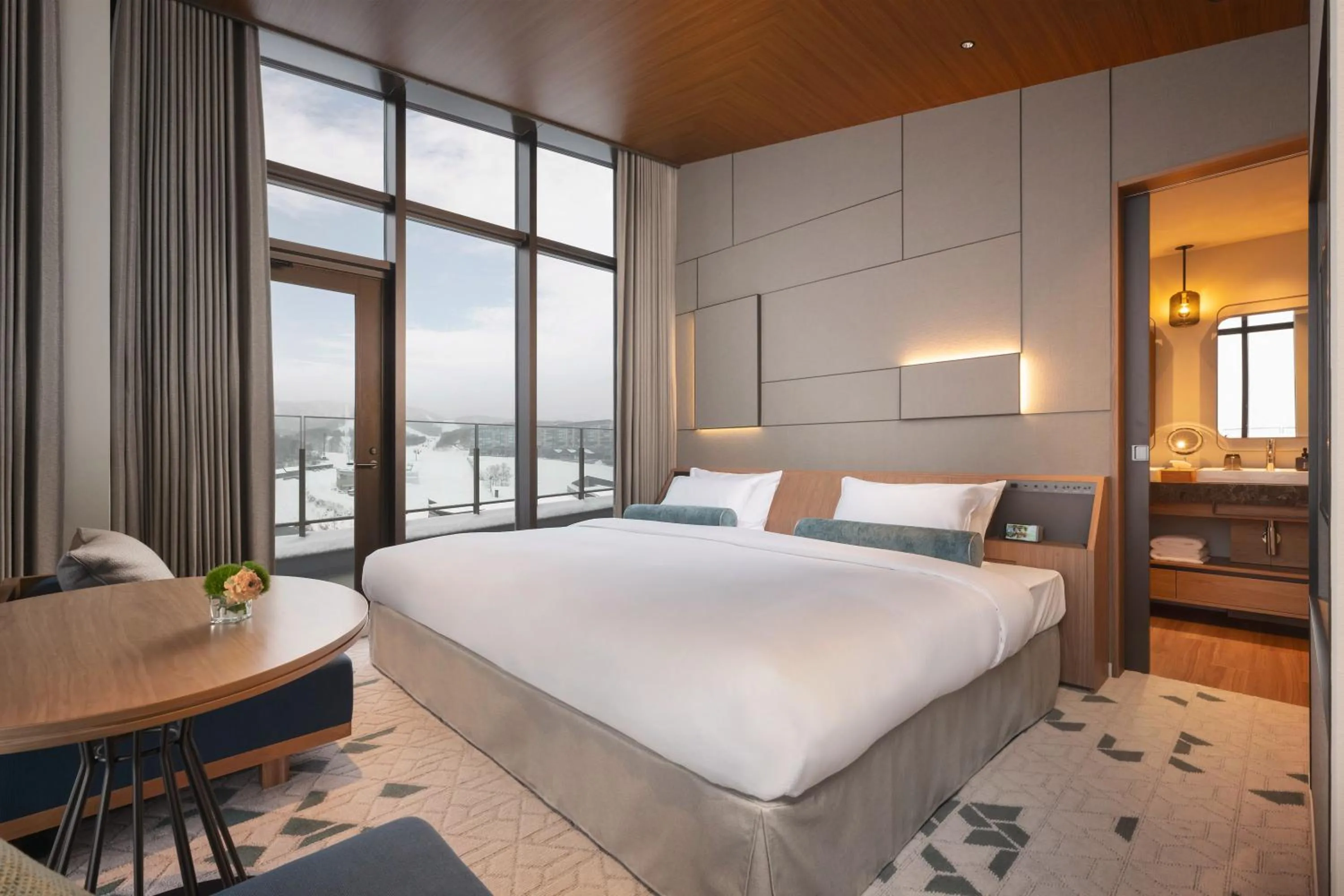 Bedroom, Bed in Nikko Style Niseko HANAZONO