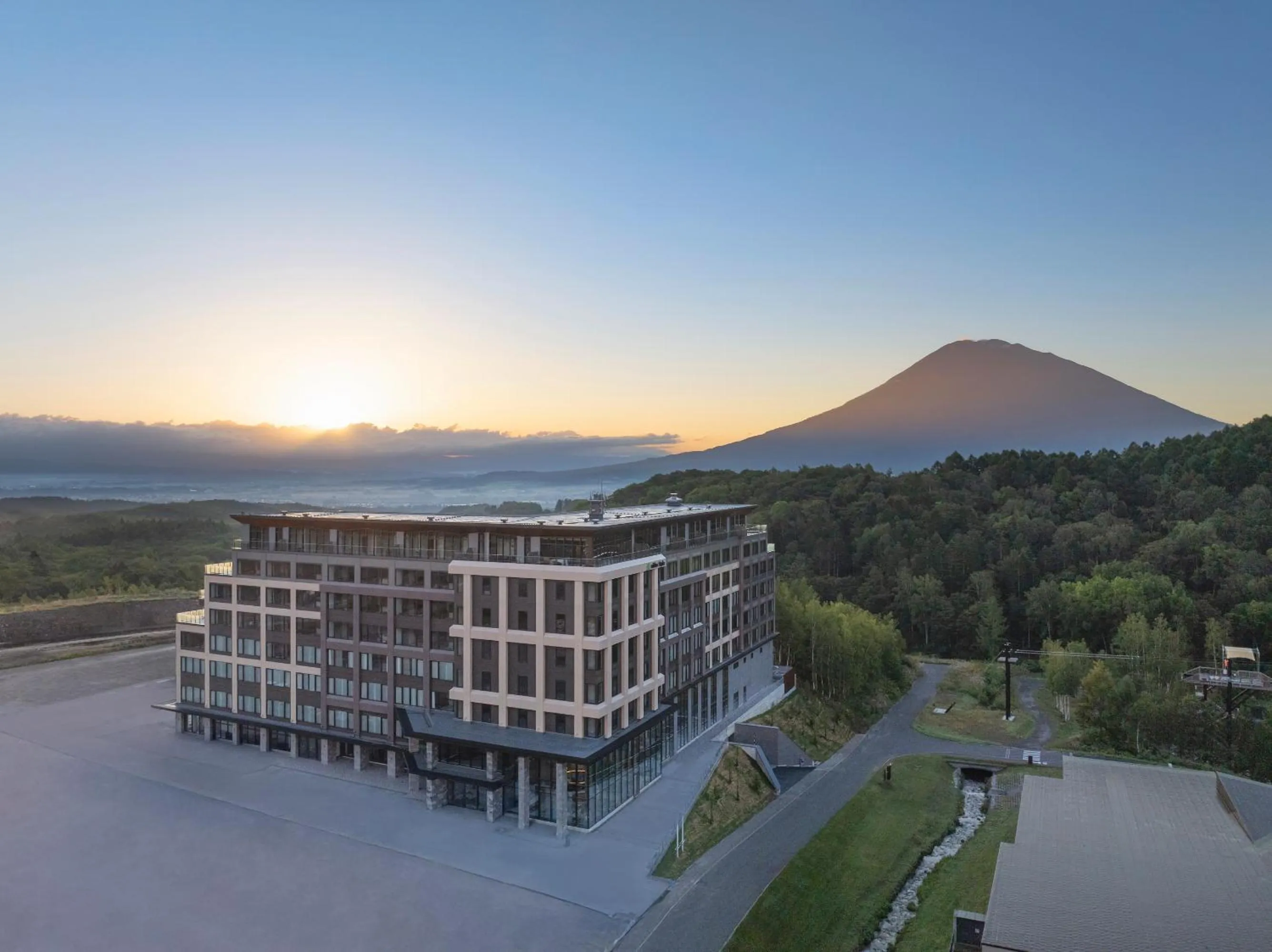 Property building in Nikko Style Niseko HANAZONO