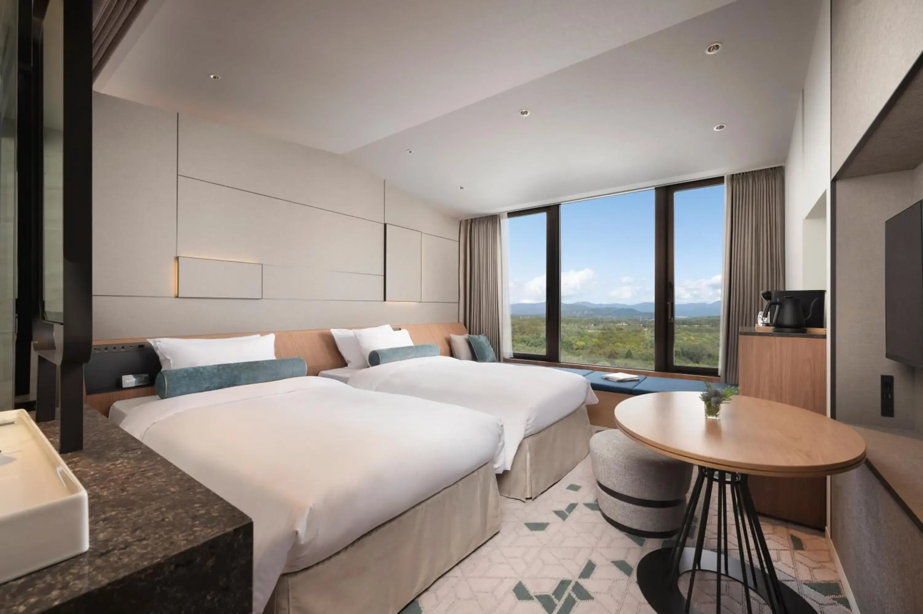 Superior Twin - single occupancy in Nikko Style Niseko HANAZONO Superior Twin - single occupancy in Nikko Style Niseko HANAZONO