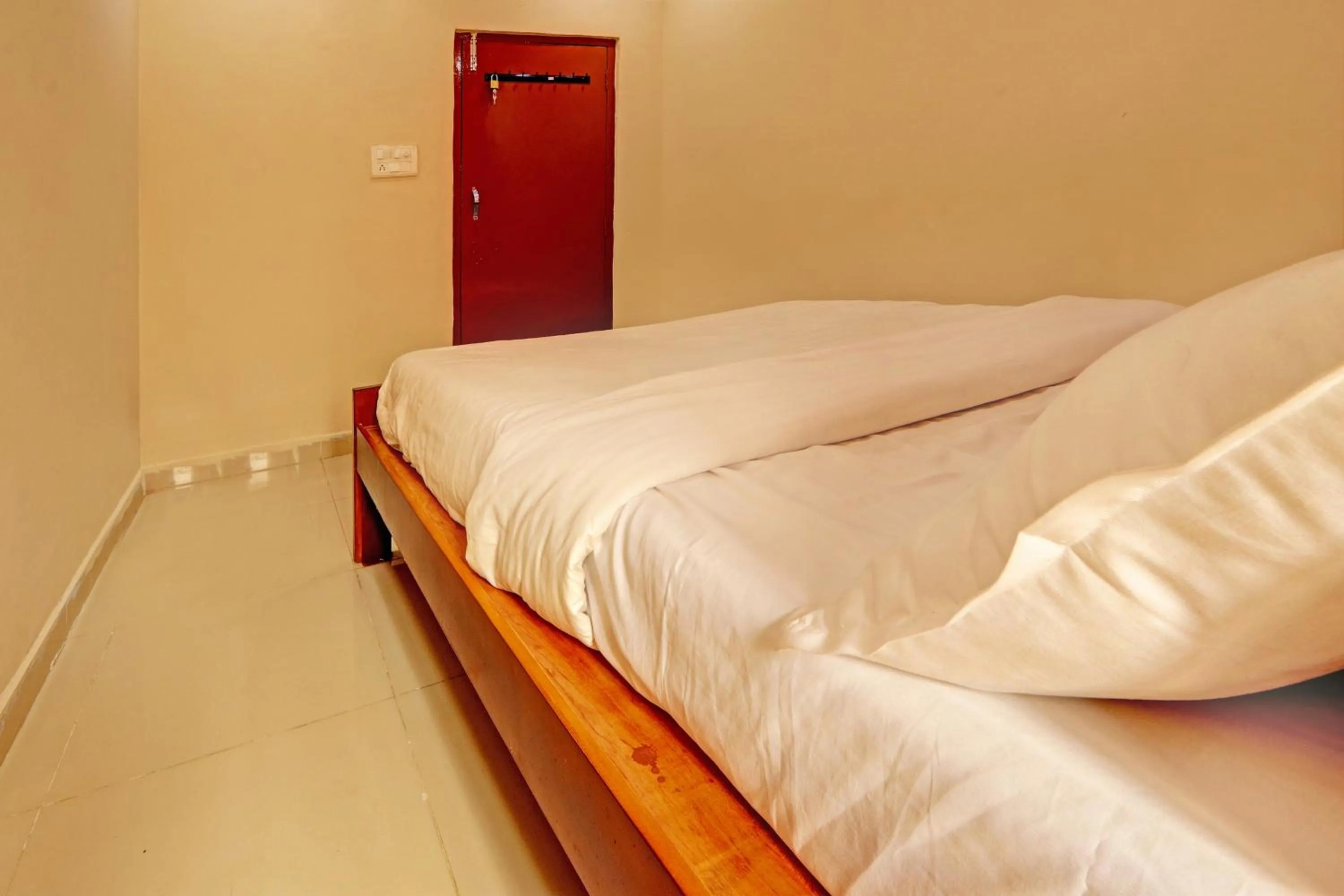 Bedroom in Hotel O Sriman Stay Inn
