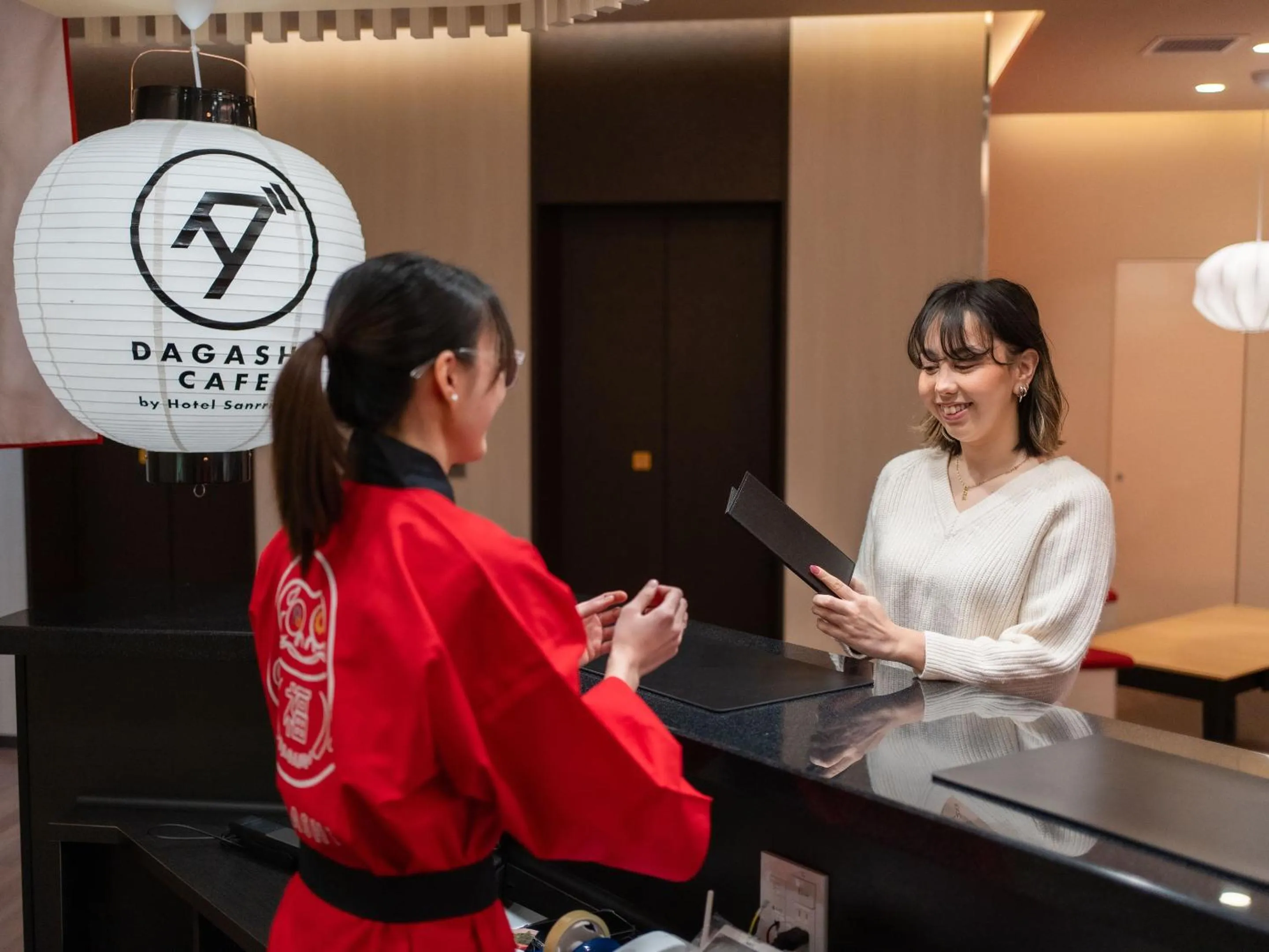 Lobby or reception in Hotel Sanrriott Shinsaibashi