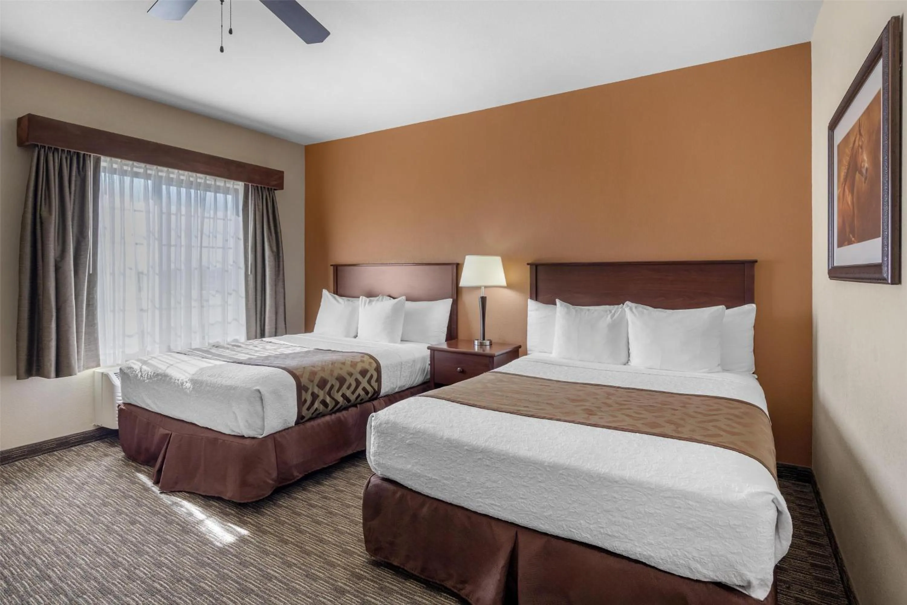 Bedroom, Bed in Best Western North Edge Inn