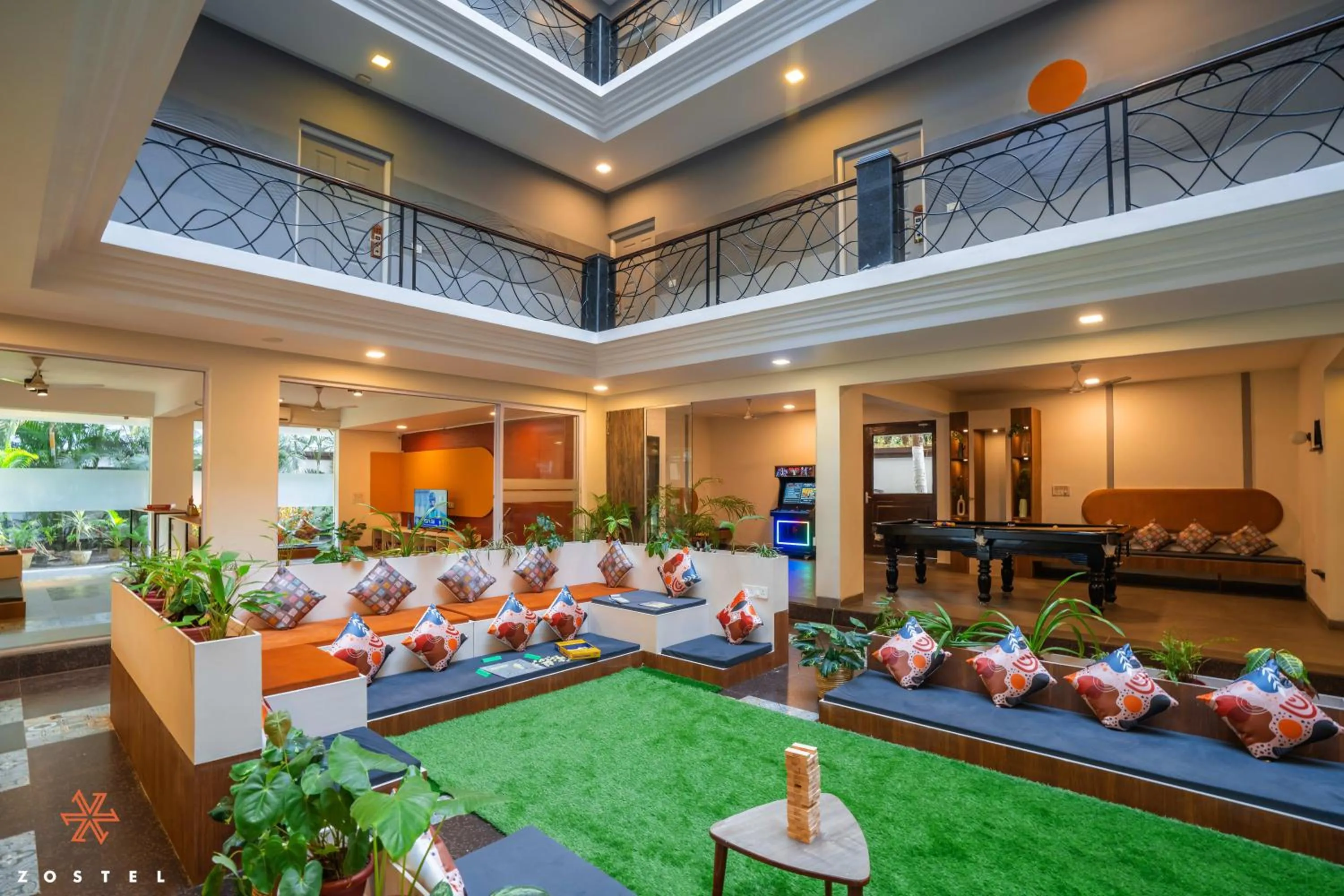 Communal lounge/ TV room in Zostel Goa, Anjuna