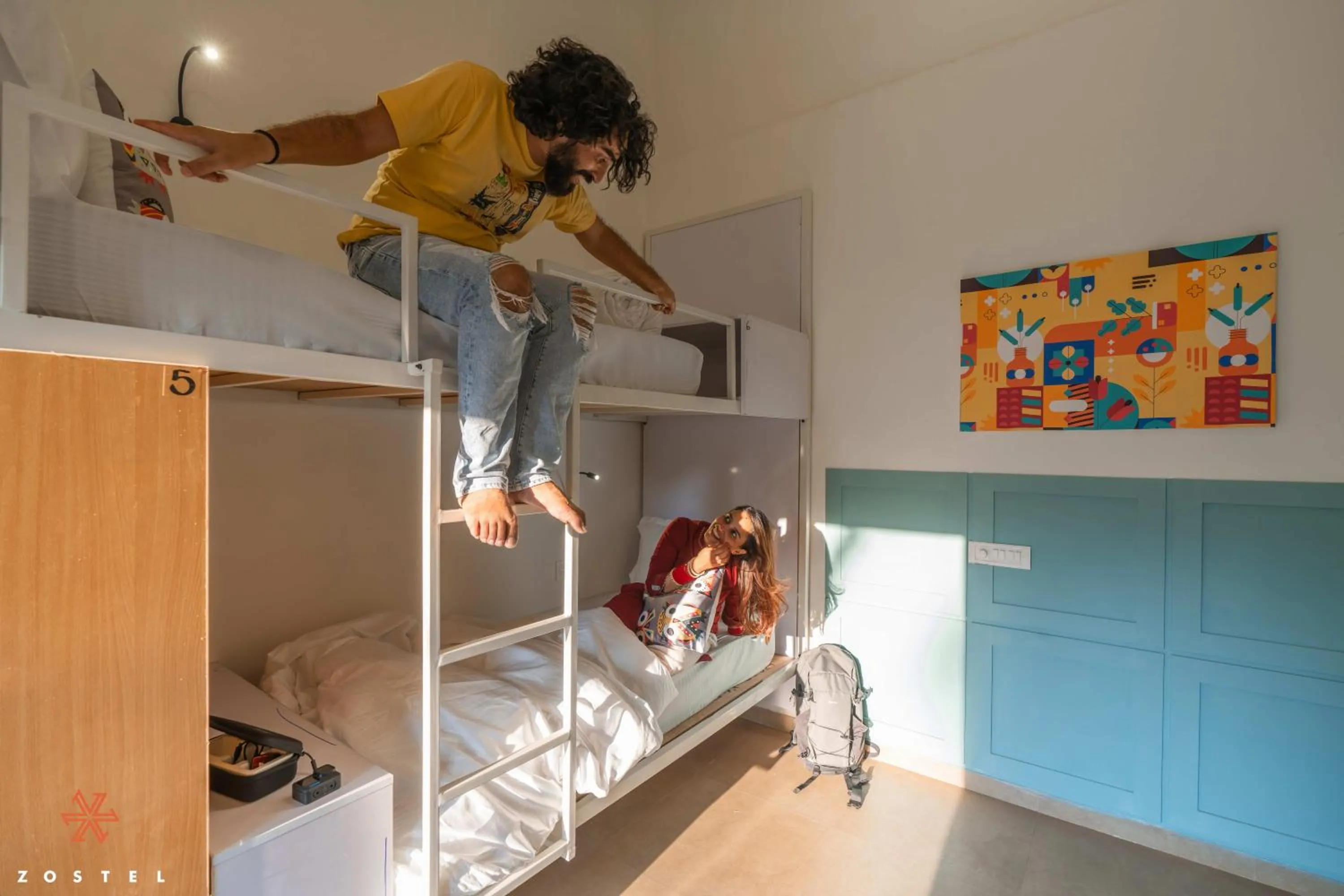 Bed in Zostel Goa, Anjuna