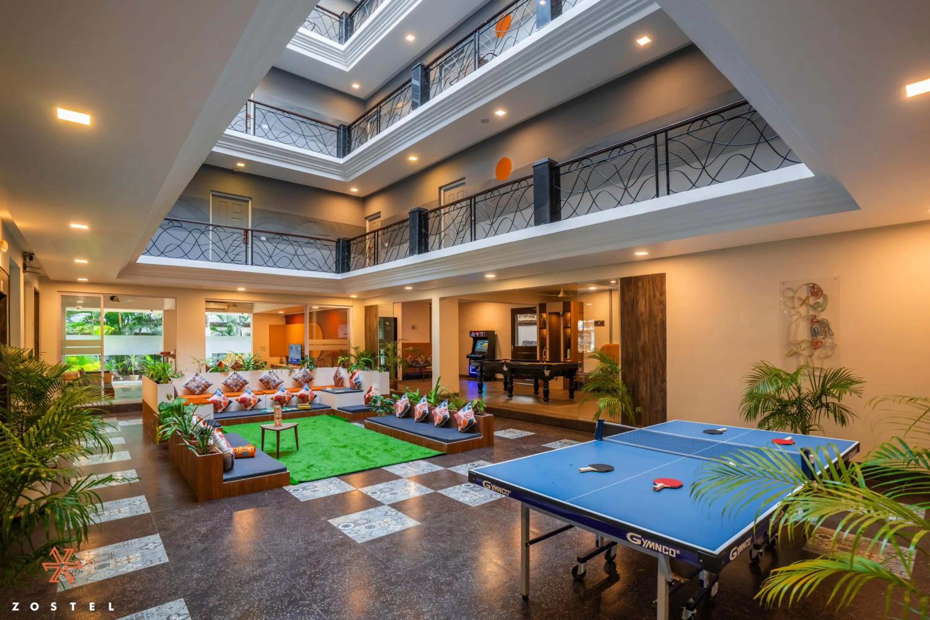 Communal lounge/ TV room in Zostel Goa, Anjuna