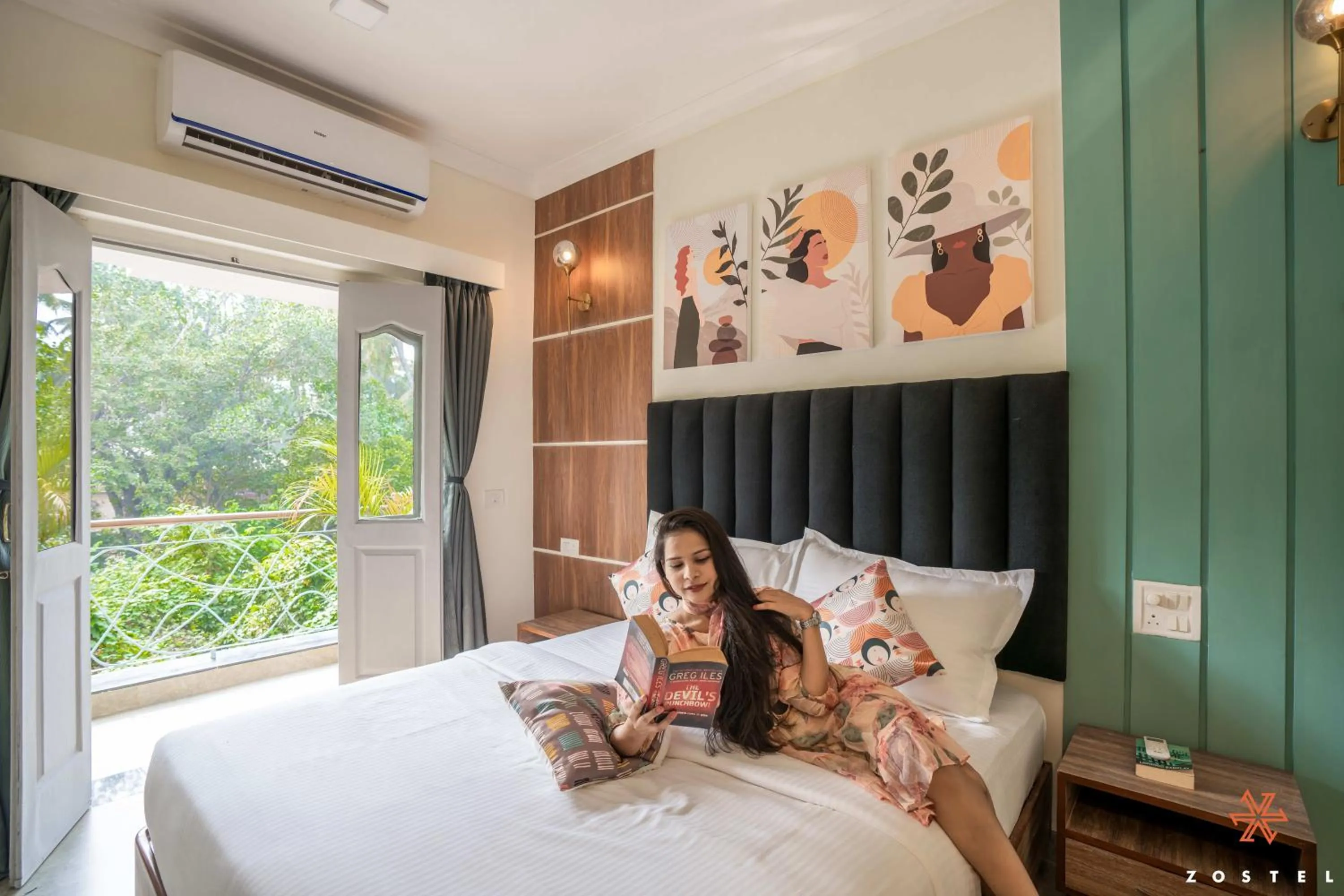 Bed in Zostel Goa, Anjuna