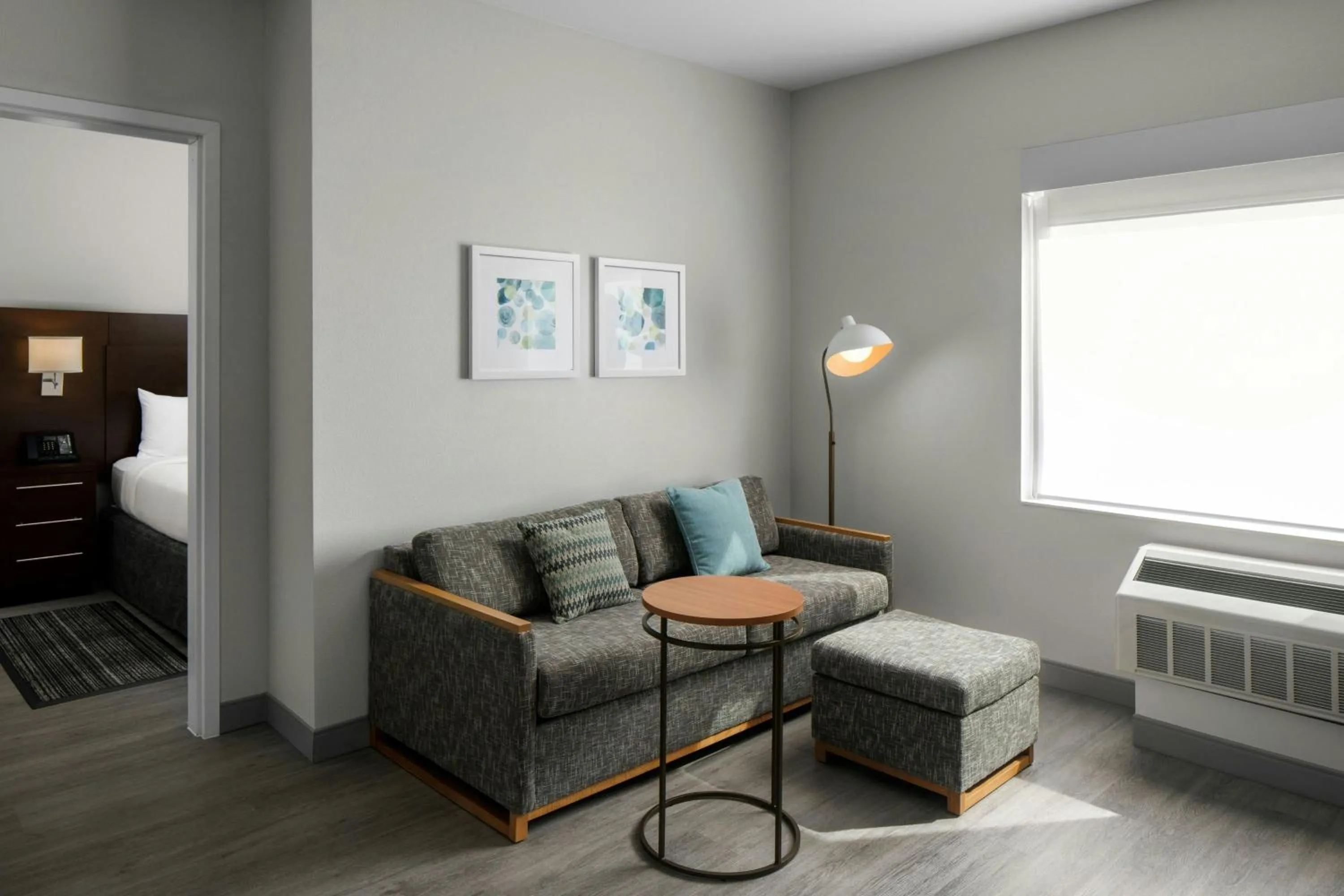 Living room in TownePlace Suites by Marriott Anchorage Midtown