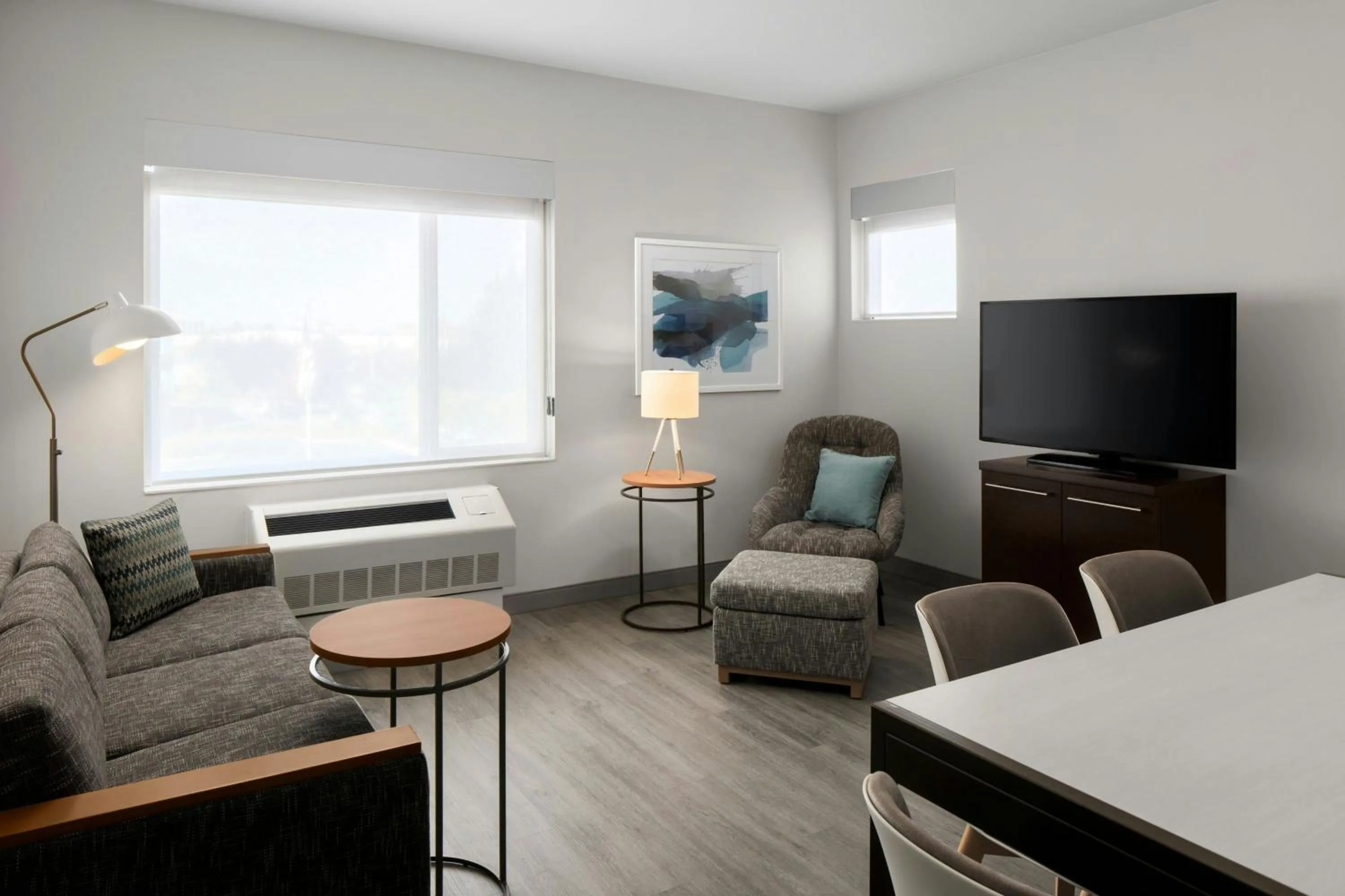 Living room in TownePlace Suites by Marriott Anchorage Midtown