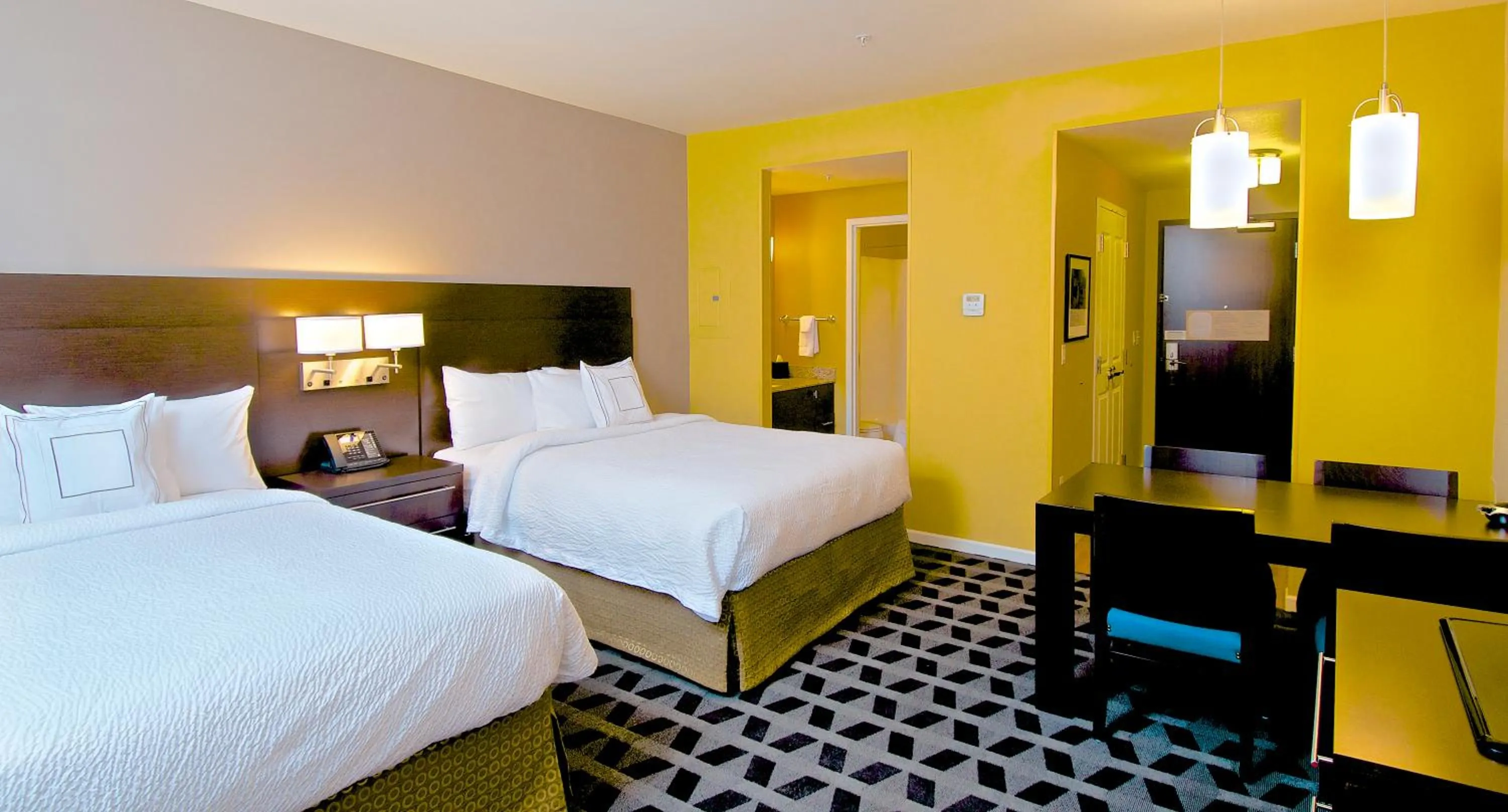 Photo of the whole room, Bed in TownePlace Suites by Marriott Anchorage Midtown