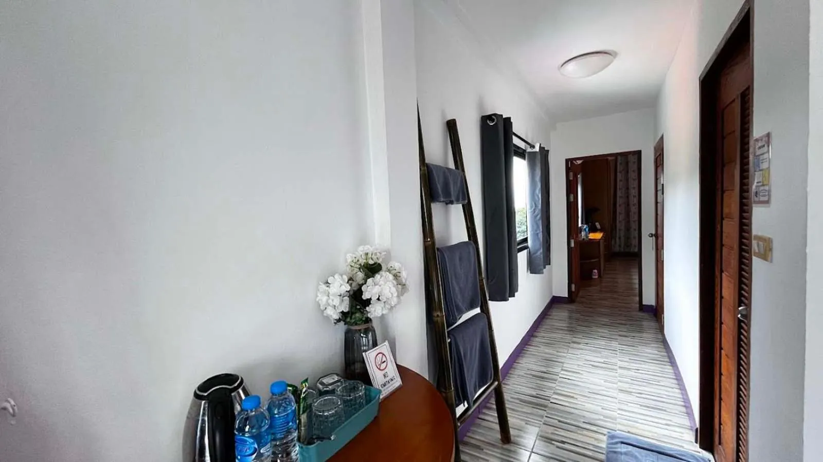 Photo of the whole room in Coco Mountain View Guest House Hotel