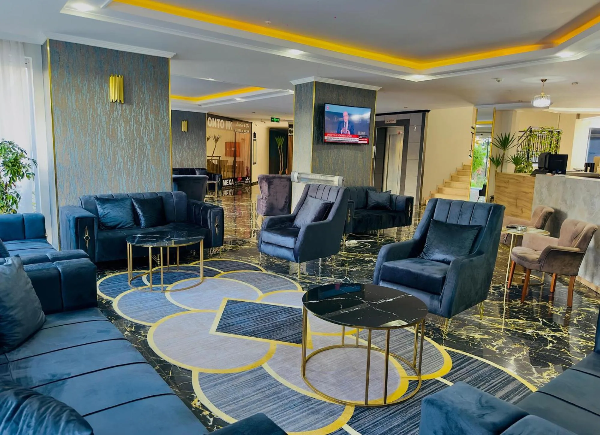 Lobby or reception in Grand Alisa Hotel (Ex. Royalisa Hotel)