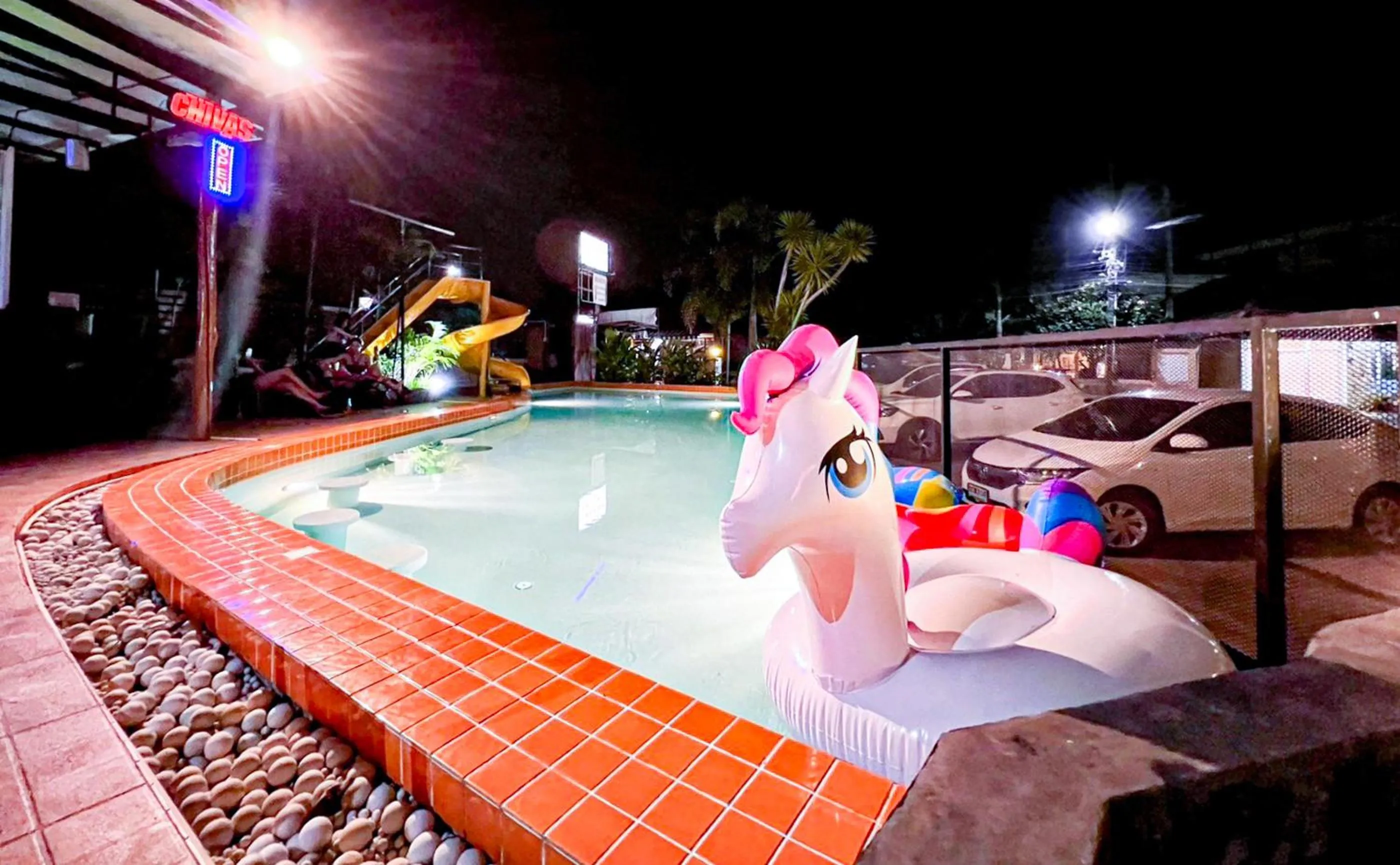 Swimming pool in Xanadu Hotel Utapao