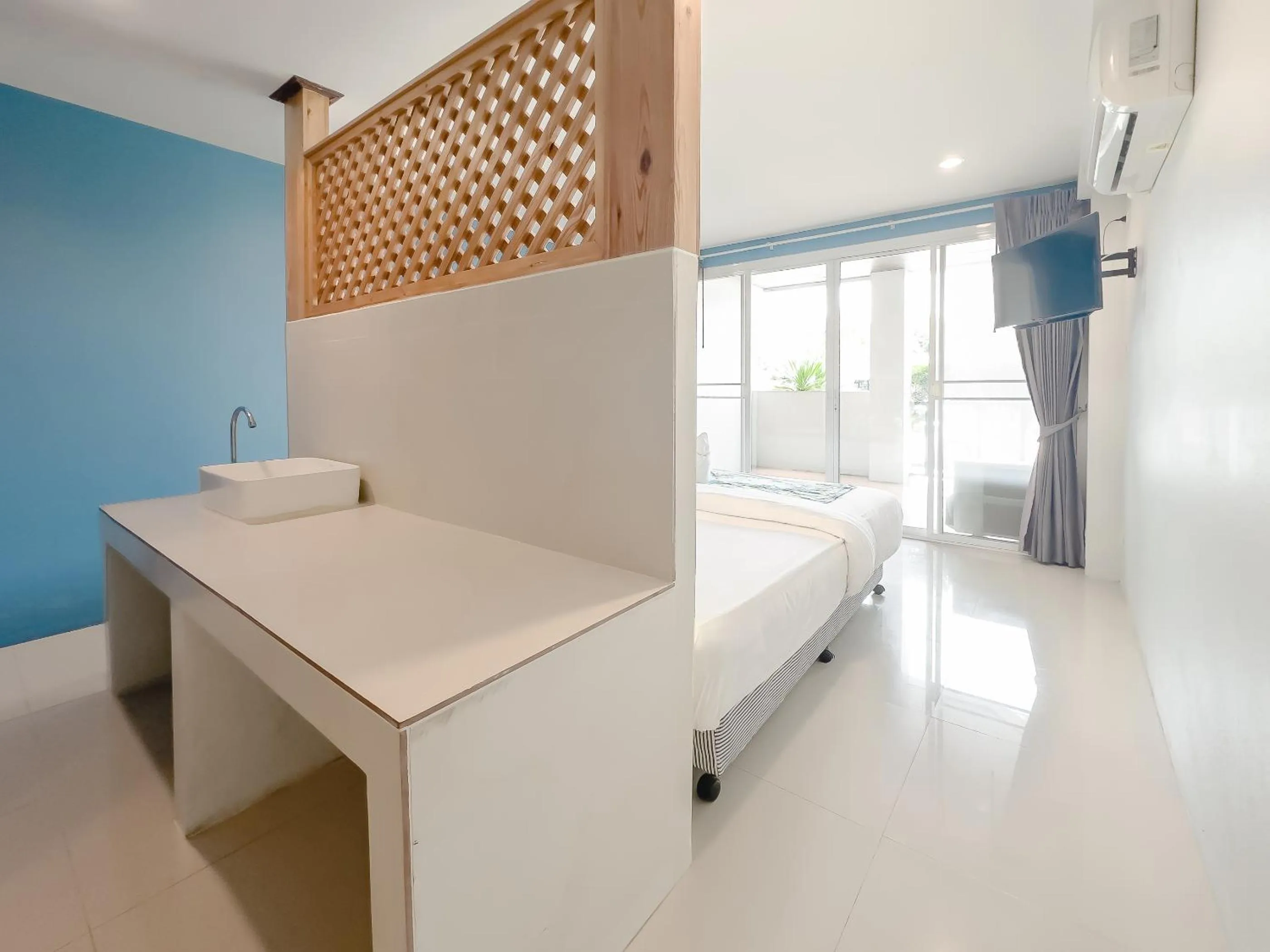 Bed in Xanadu Hotel Utapao