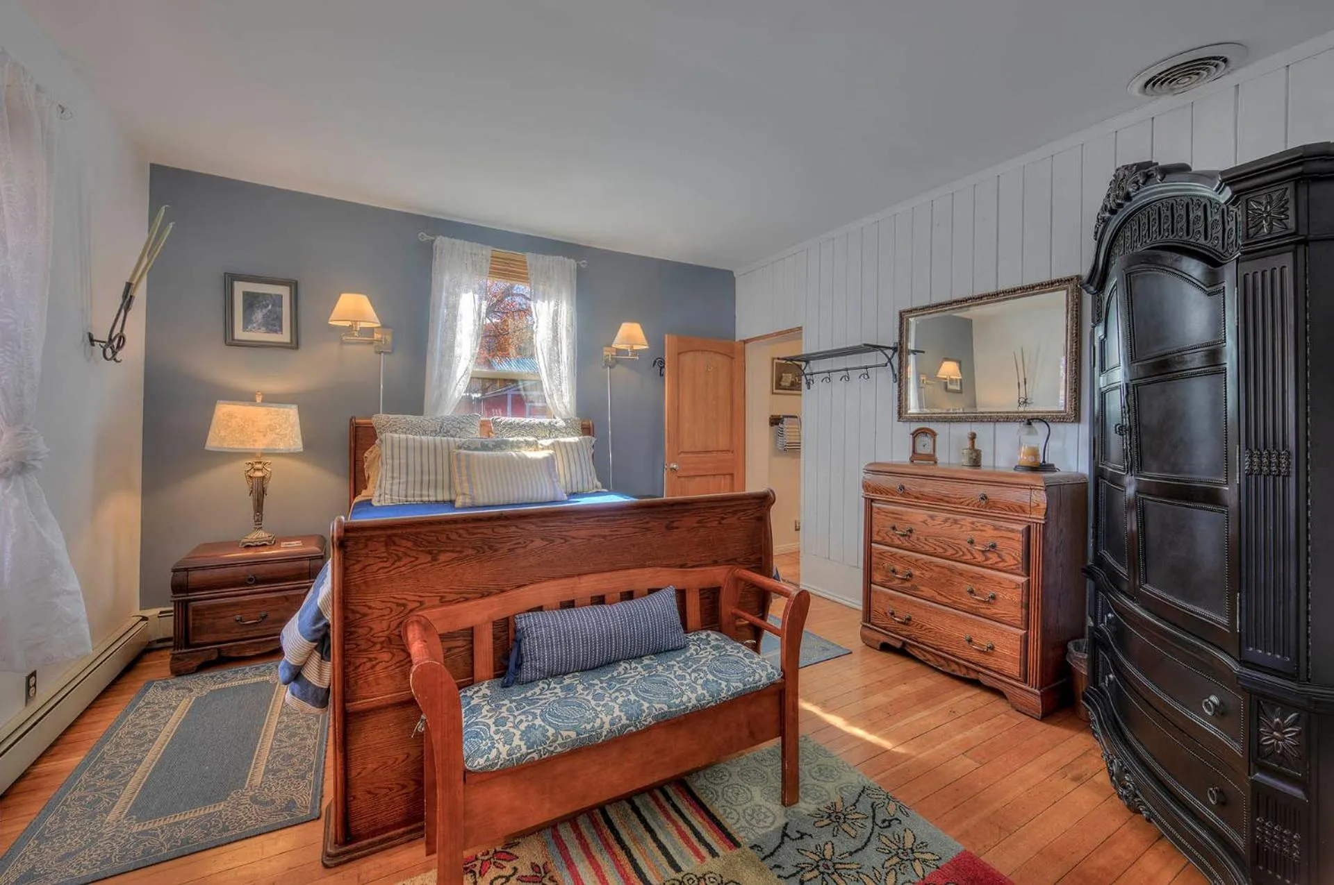 Cali Cochitta Vacation Rentals