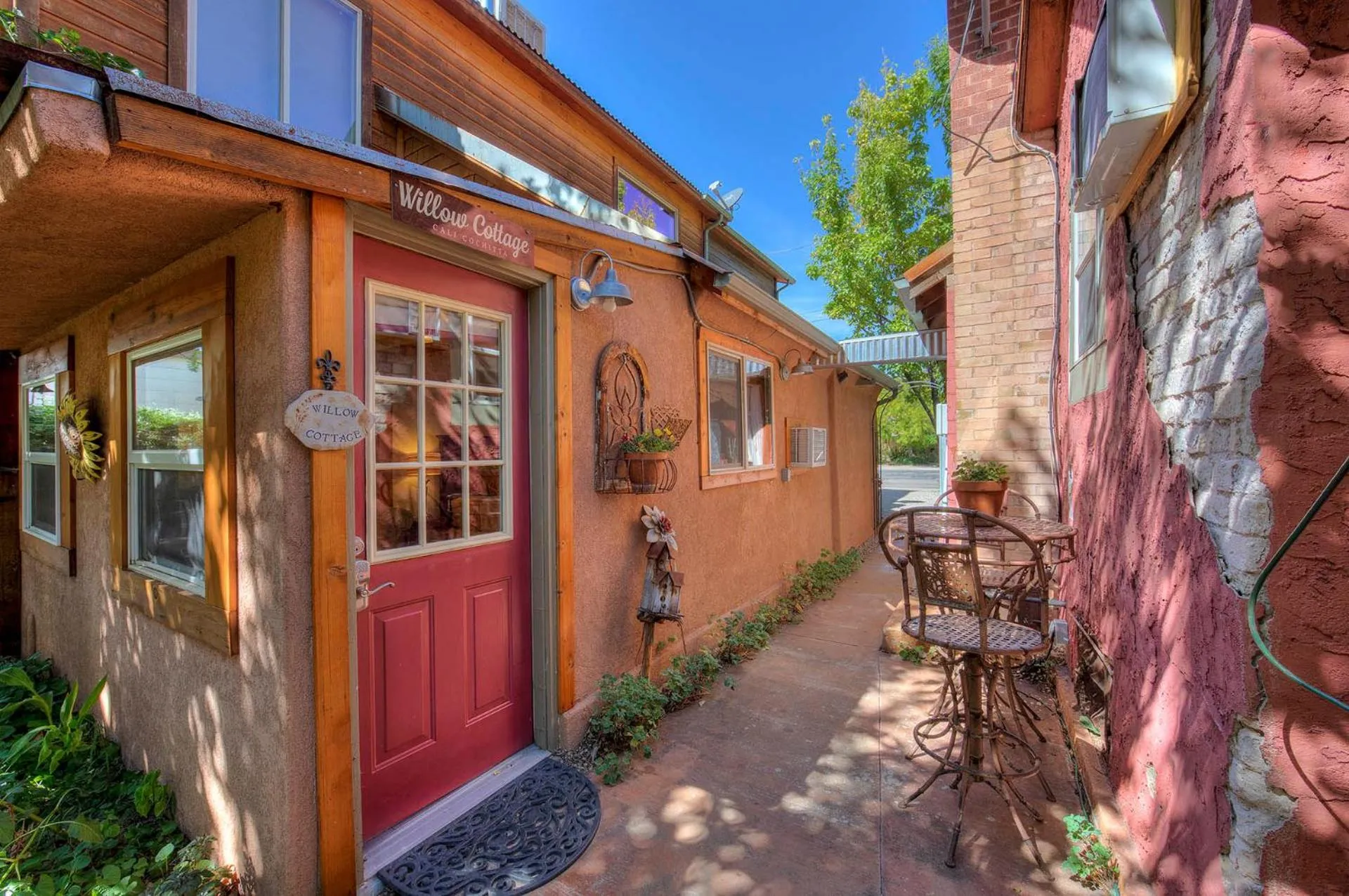 Cali Cochitta Vacation Rentals