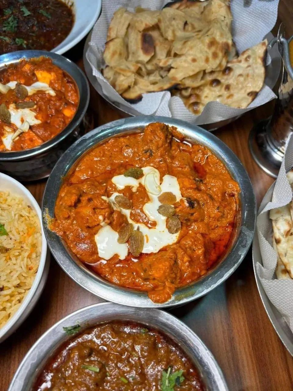 Food in Swet Palash Resort