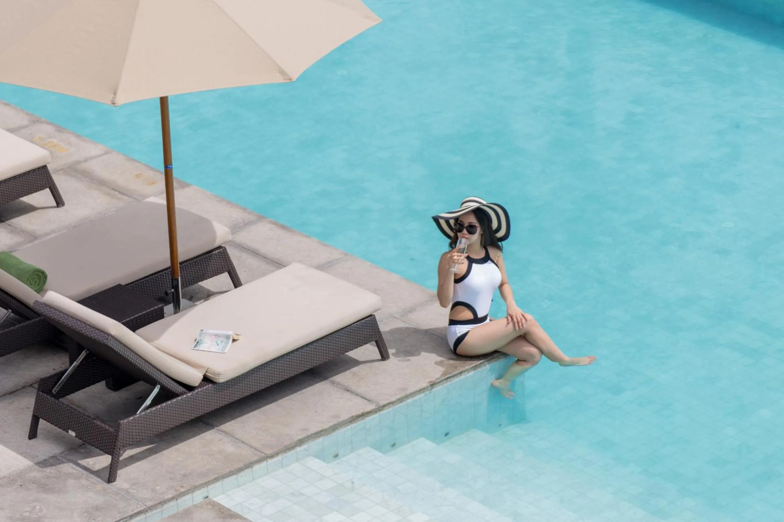 Swimming pool in U Sathorn Bangkok