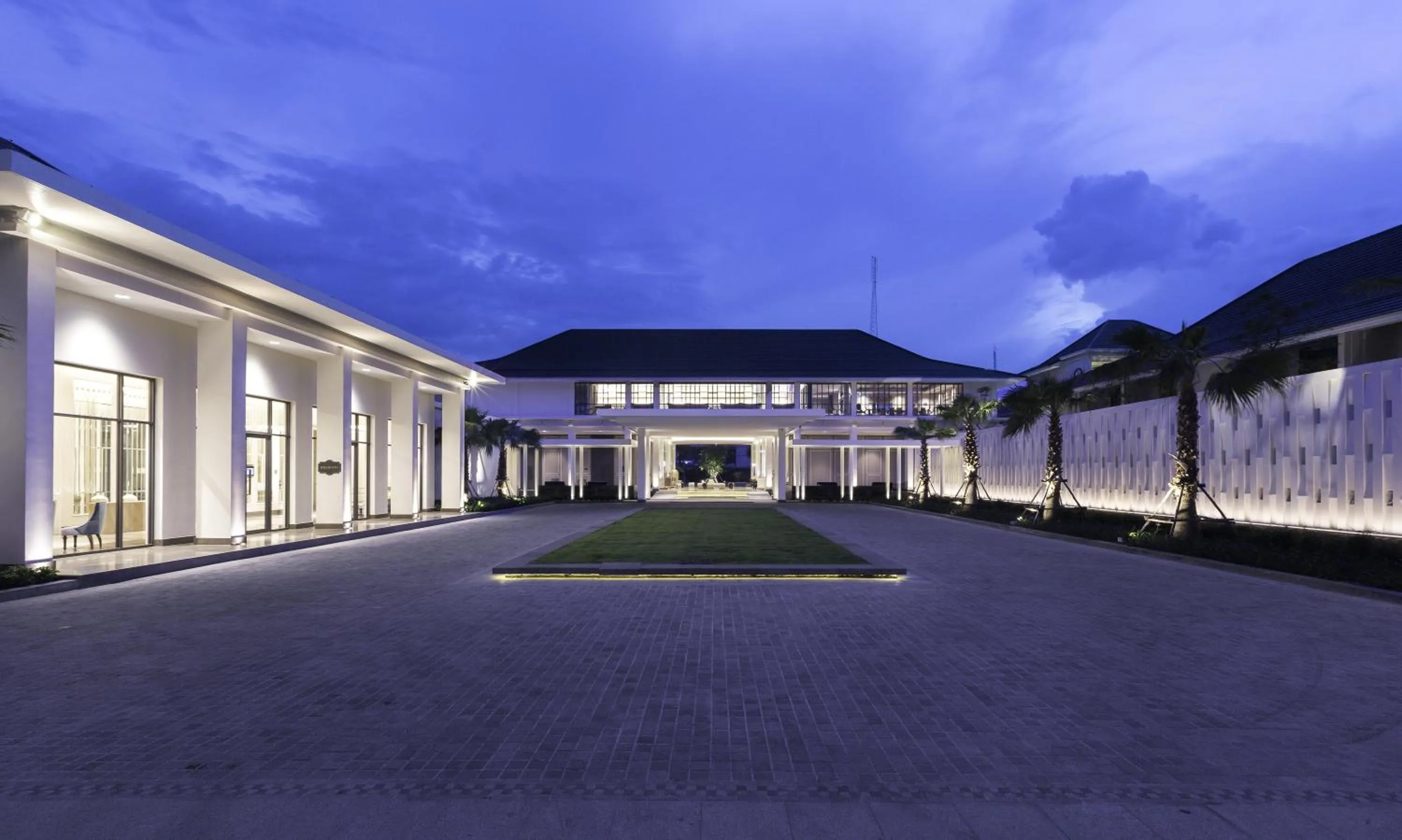 Facade/entrance in U Sathorn Bangkok