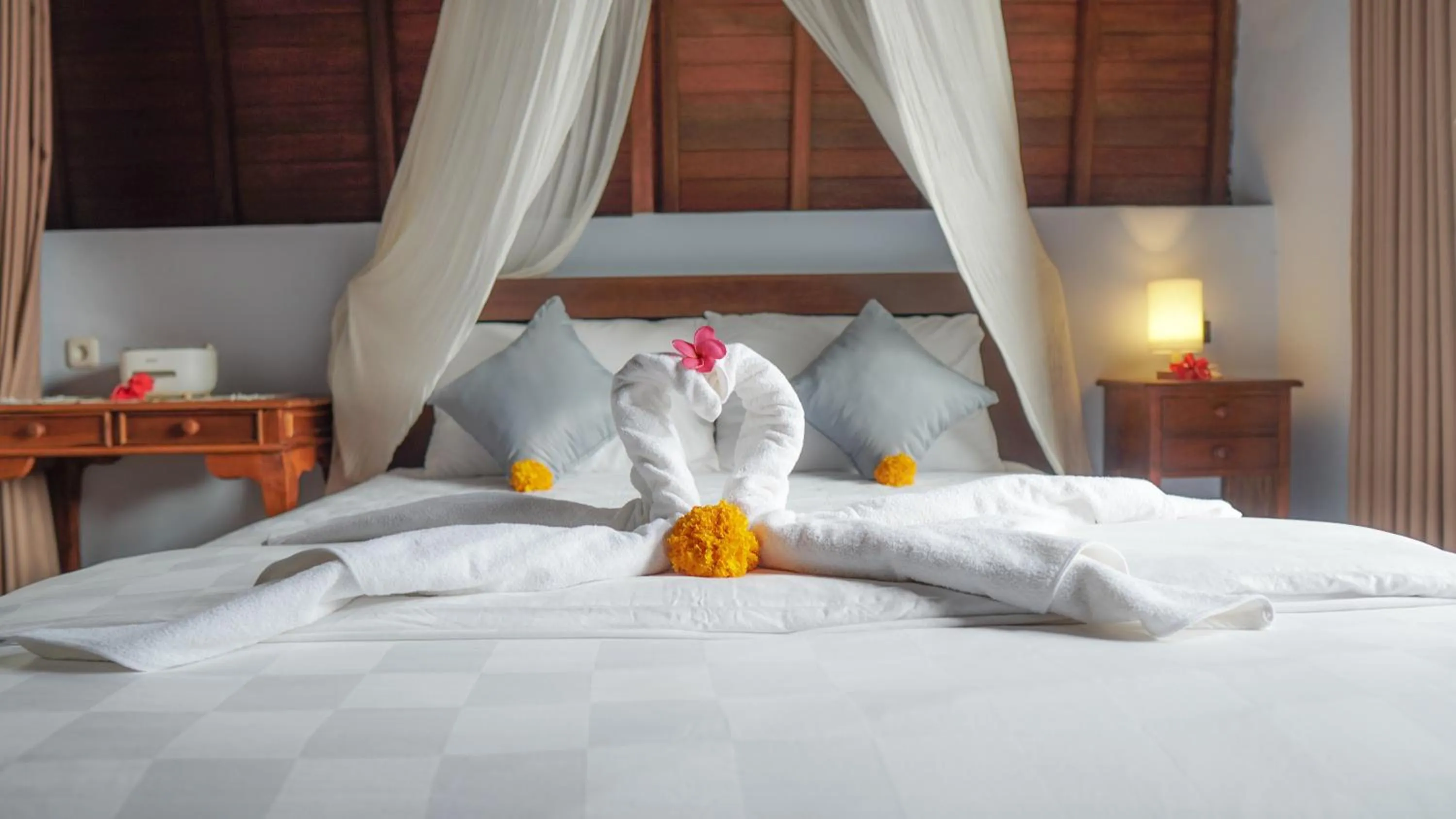 Bed in Nyamane Ubud Green View Villas by EPS