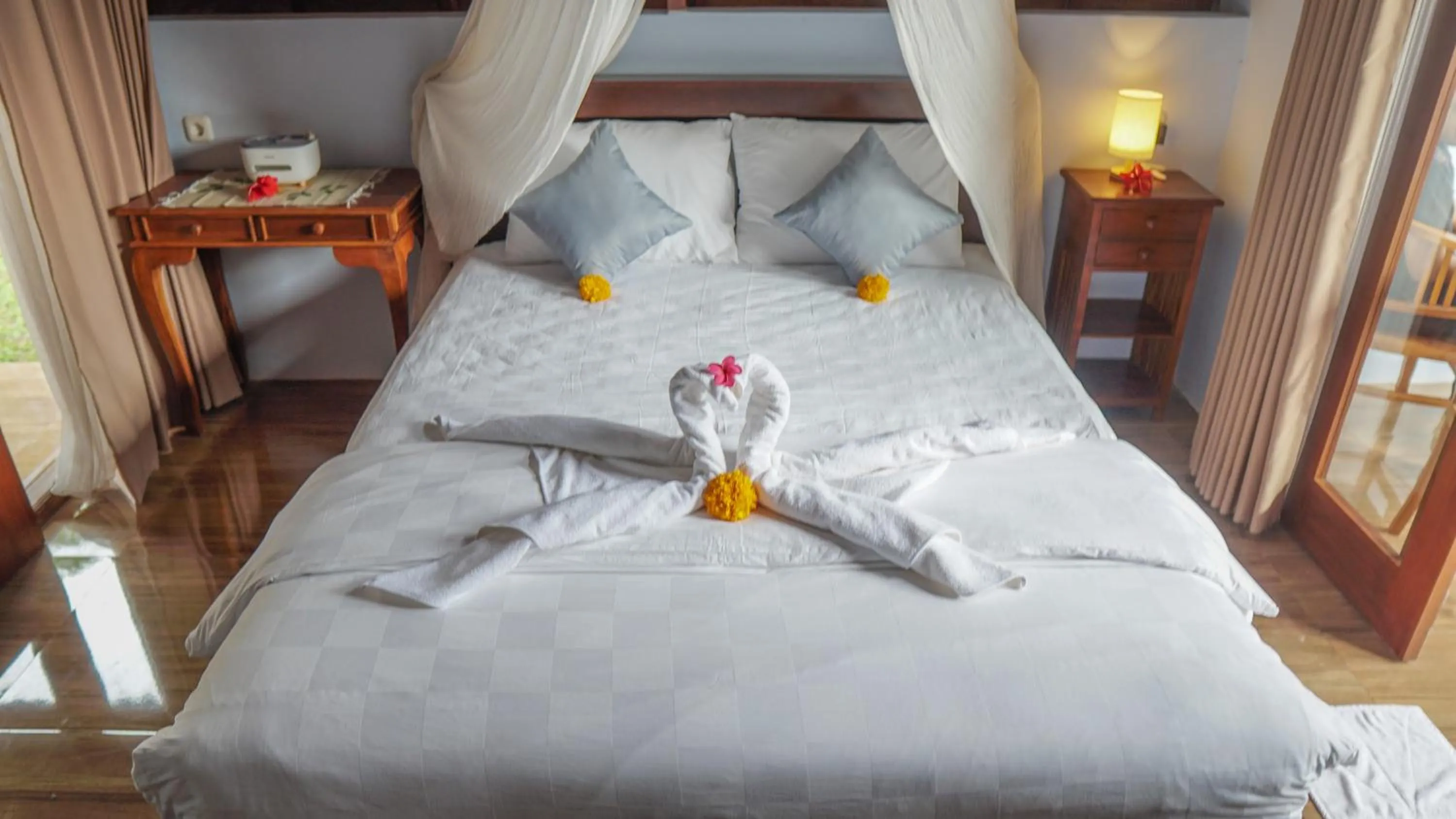 Bed in Nyamane Ubud Green View Villas by EPS