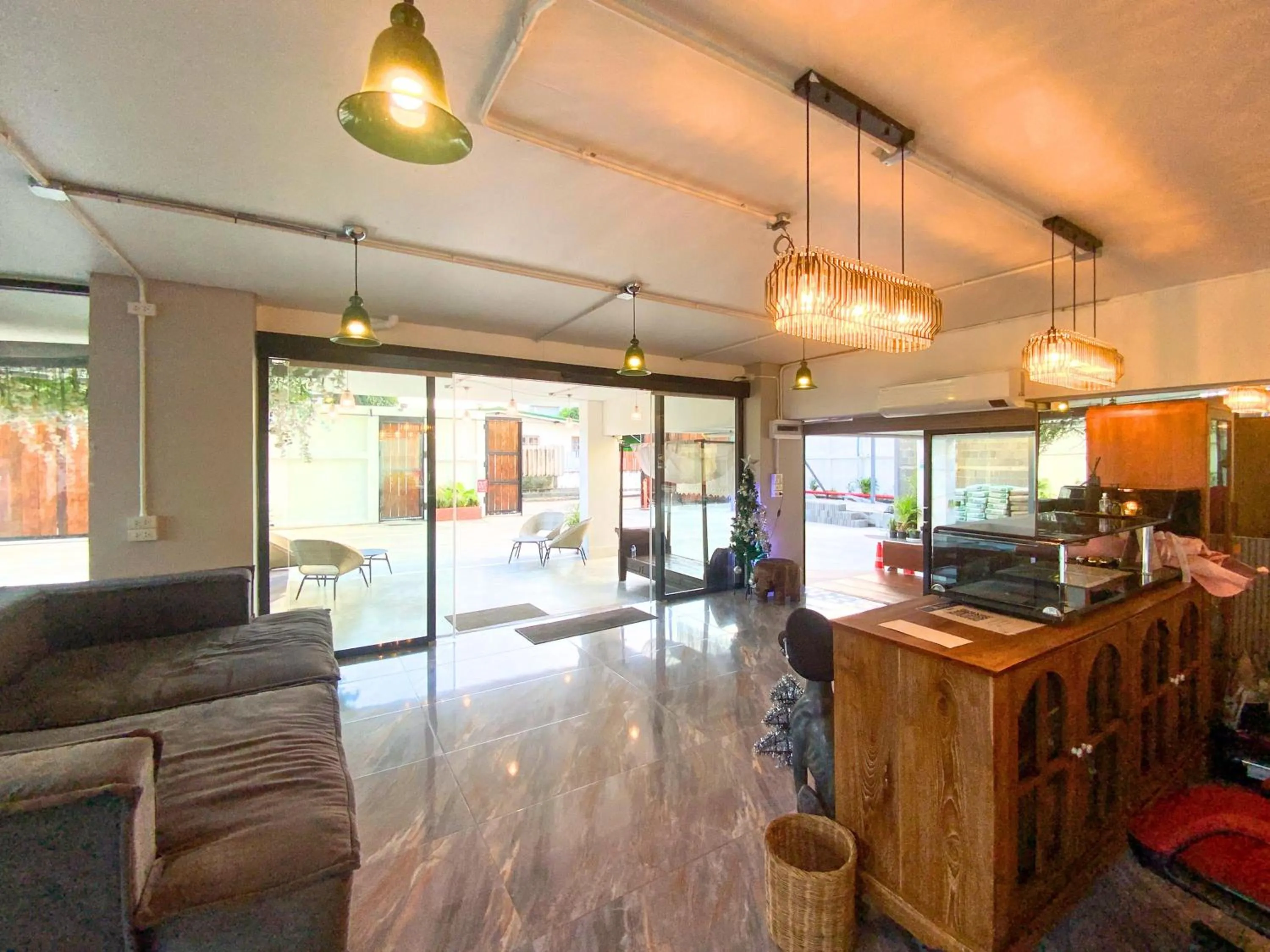 Lobby or reception in Goldsmith Bangkok Residence