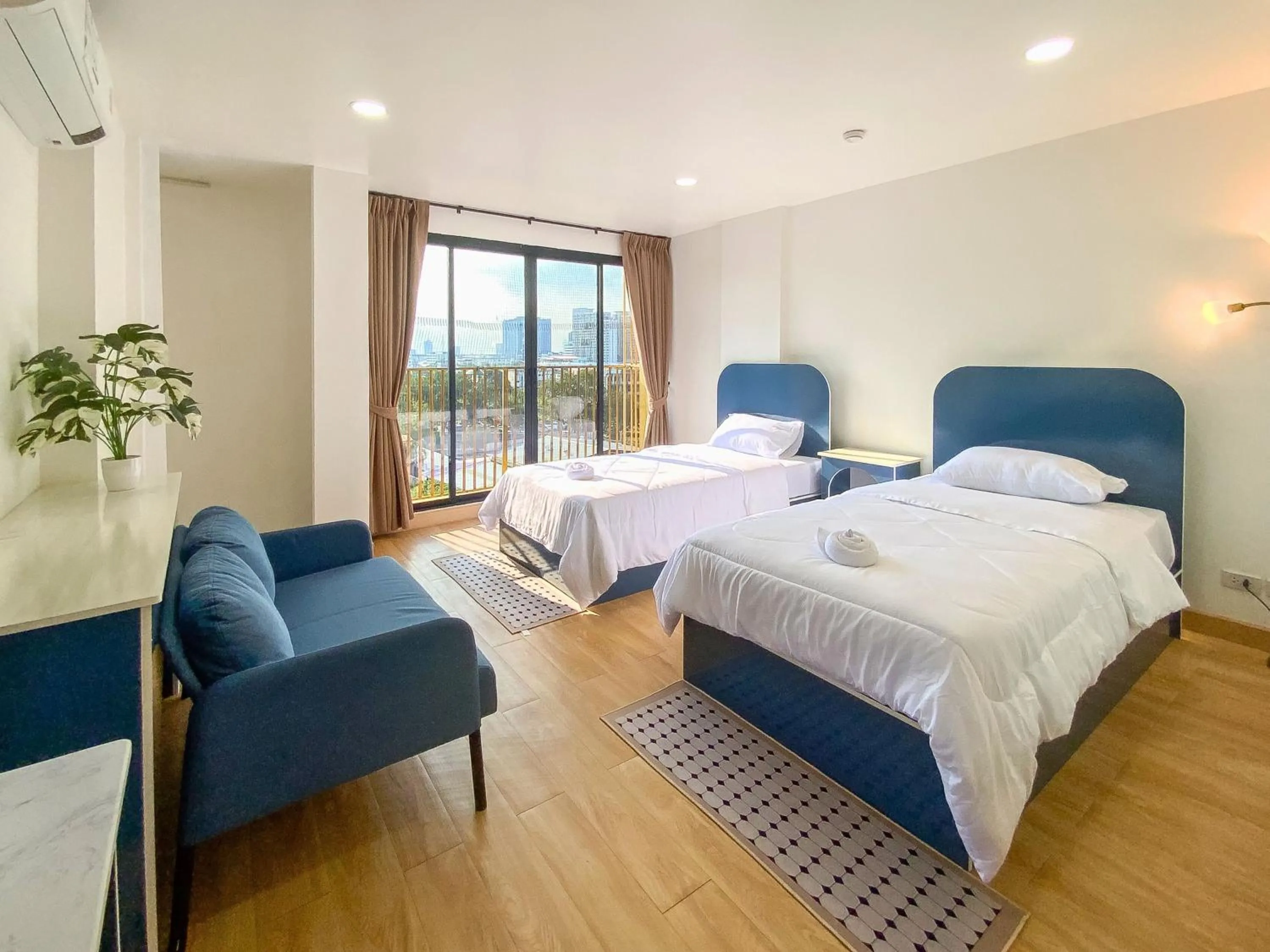 Living room in Goldsmith Bangkok Residence