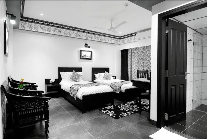 Photo of the whole room, Bed in Liwa - The Transit Hotel, Bengaluru