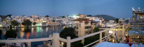 DERA PICHOLA- A Lake Facing Boutique Hotel