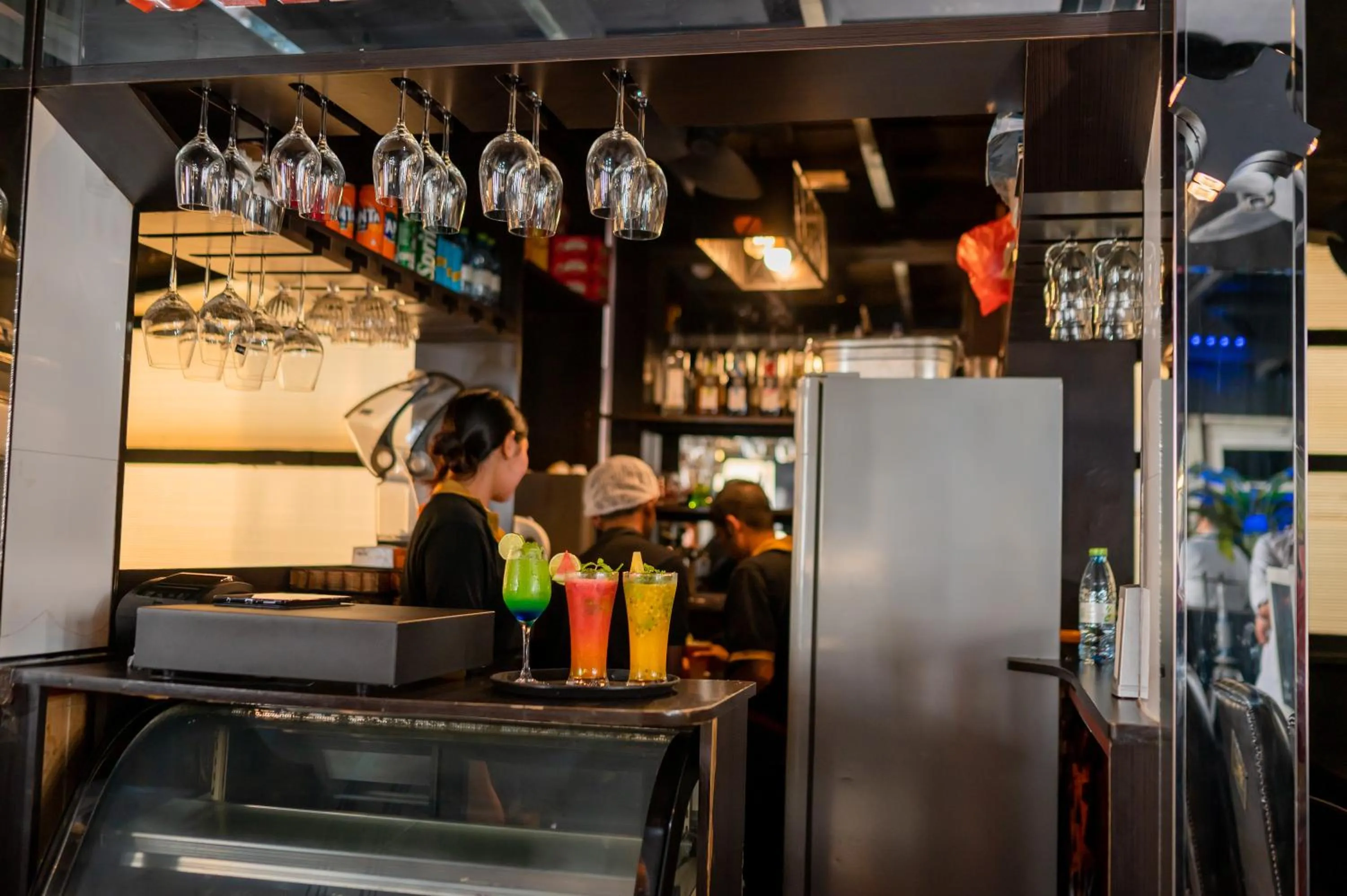 Restaurant/places to eat in ZAN Lodge