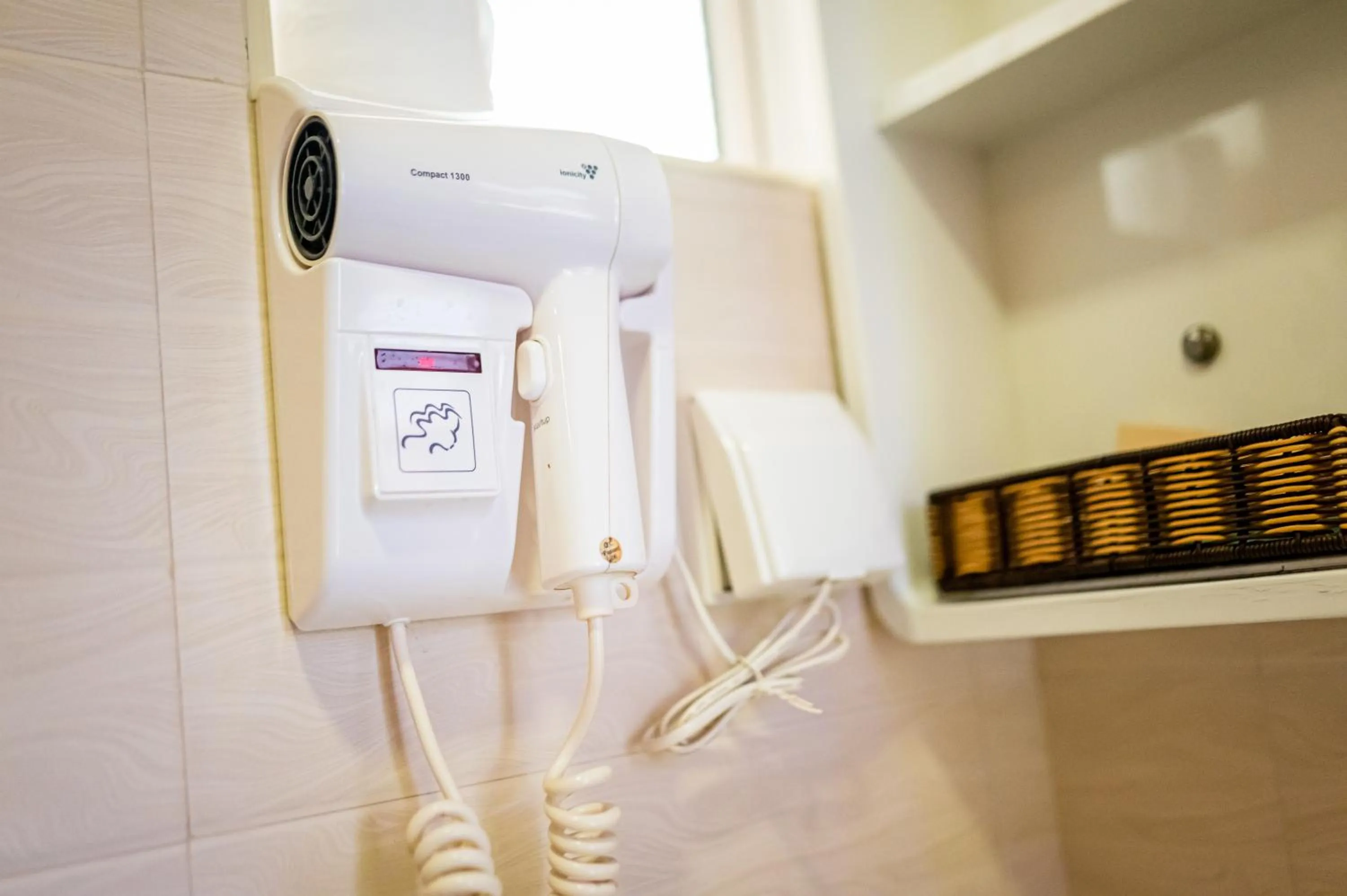 hair dryier in ZAN Lodge