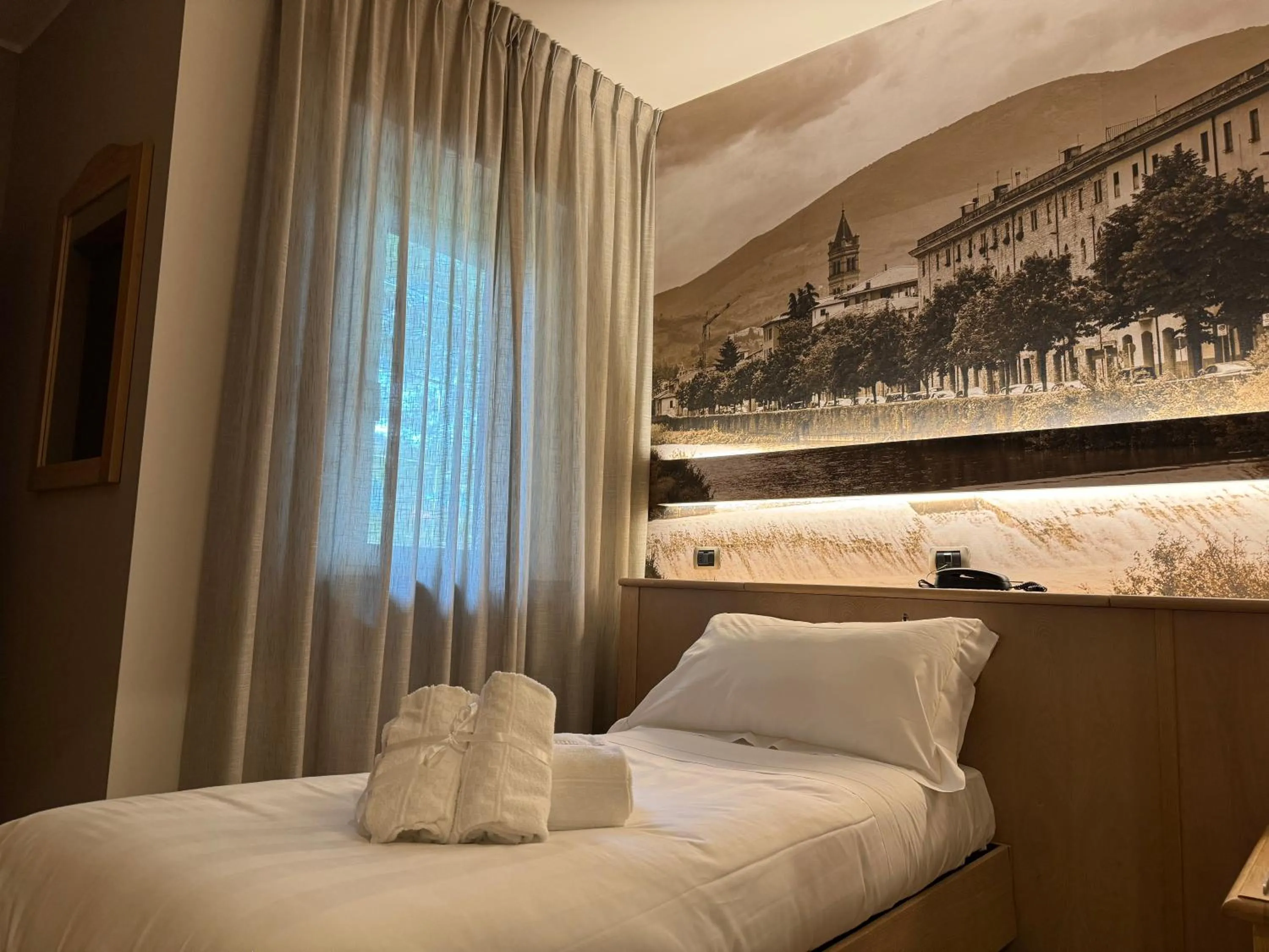 Bedroom, Bed in Hotel Cladan