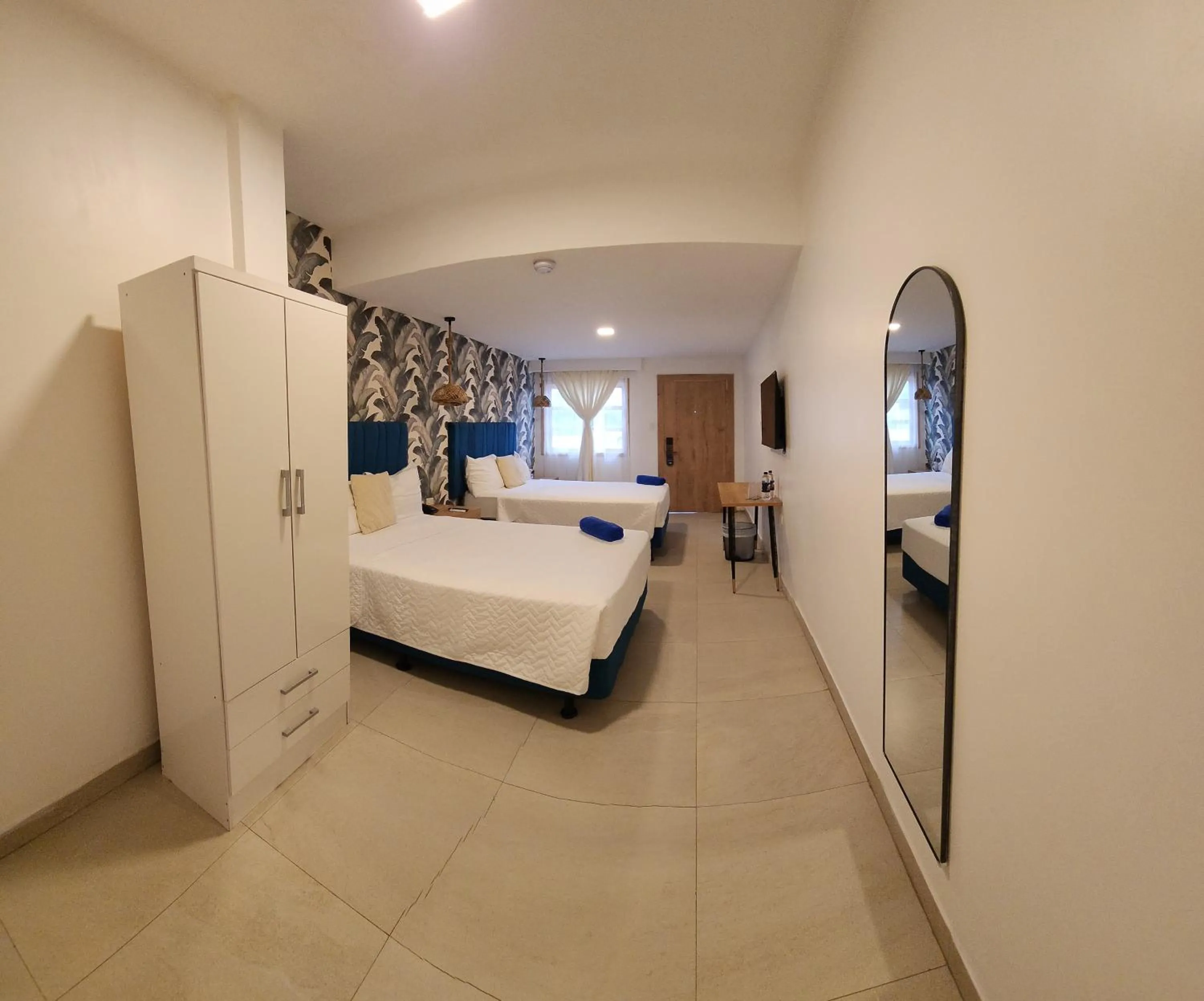 Bed in Hotel Presidente Beach Playas