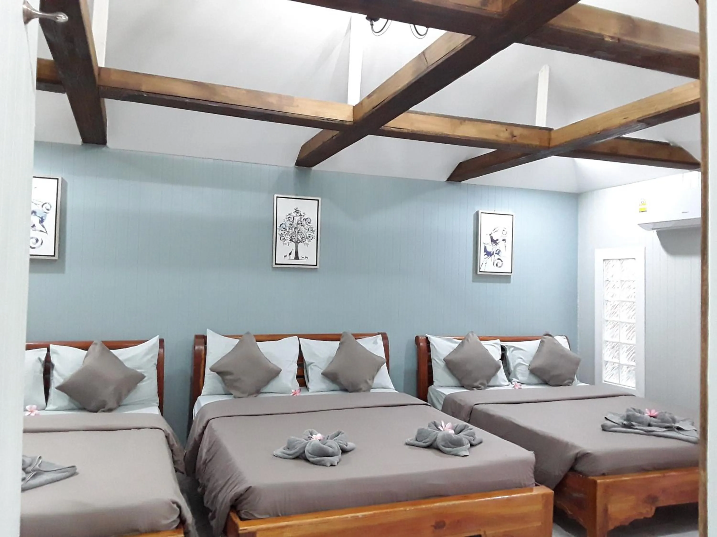 Bed in Barbados Terrace